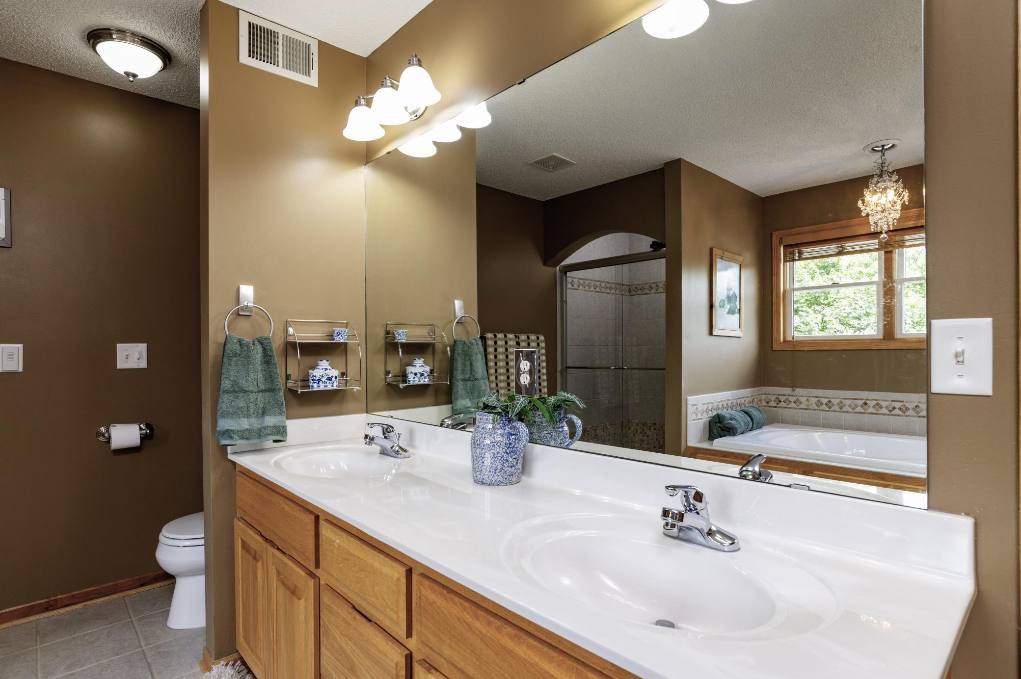 View of Residential at 10610 Pinnacle Way, Woodbury MN 55129, Woodbury (33 of 74) - Mike Wilen | Minnesota Team Real Estate