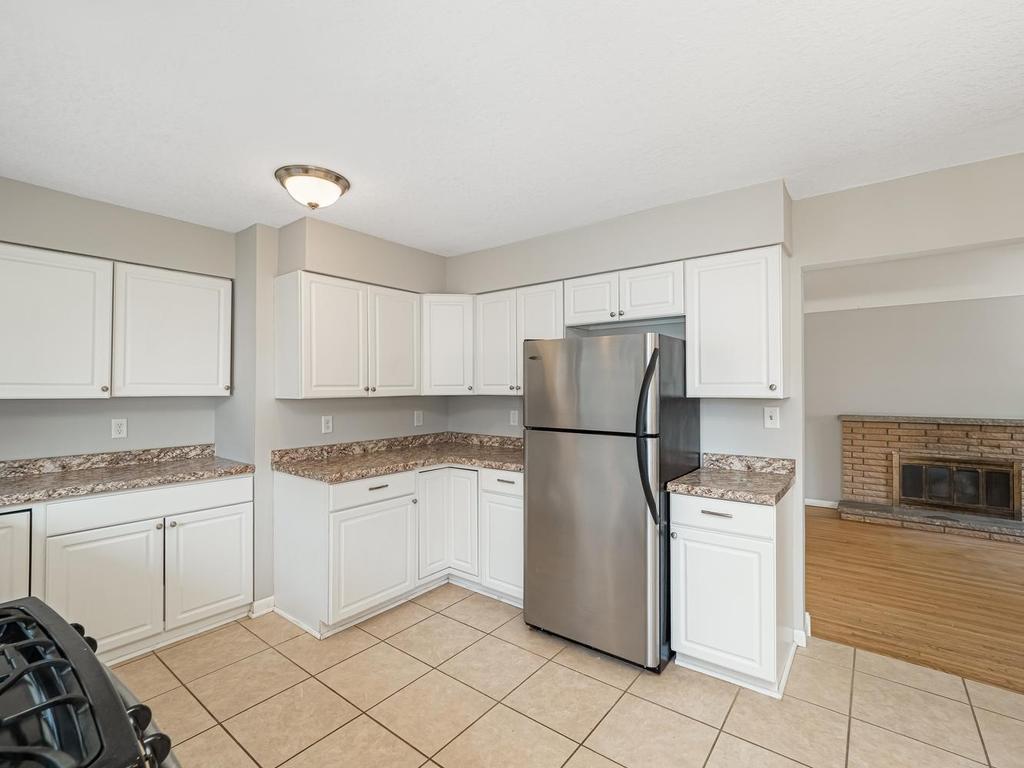 View of Residential at 634 Orange Avenue, Saint Paul MN 55117, Saint Paul (17 of 26) - Mike Wilen | Minnesota Team Real Estate