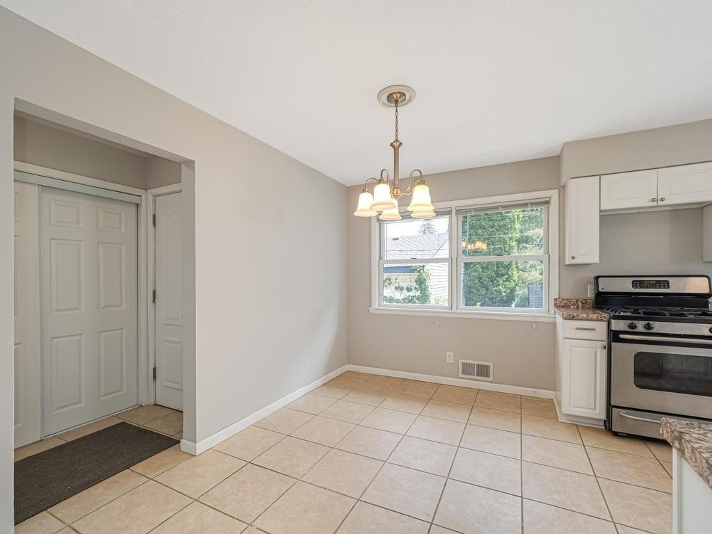 View of Residential at 634 Orange Avenue, Saint Paul MN 55117, Saint Paul (13 of 26) - Mike Wilen | Minnesota Team Real Estate