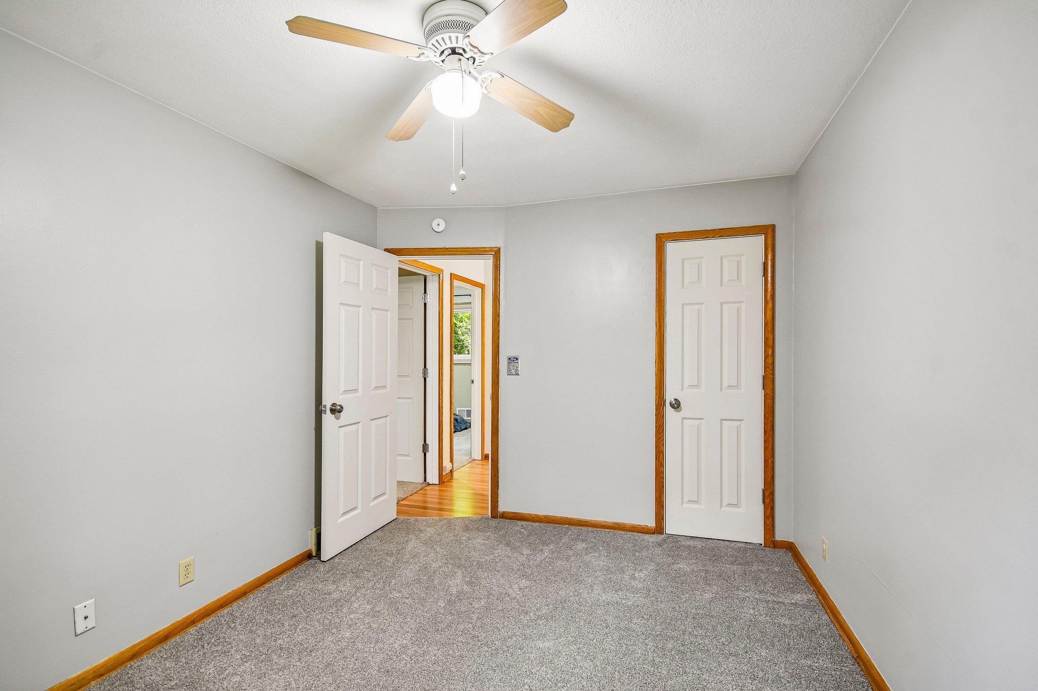 View of Residential at 15606 Minnetonka Boulevard, Minnetonka MN 55345, Minnetonka (14 of 36) - Mike Wilen | Minnesota Team Real Estate