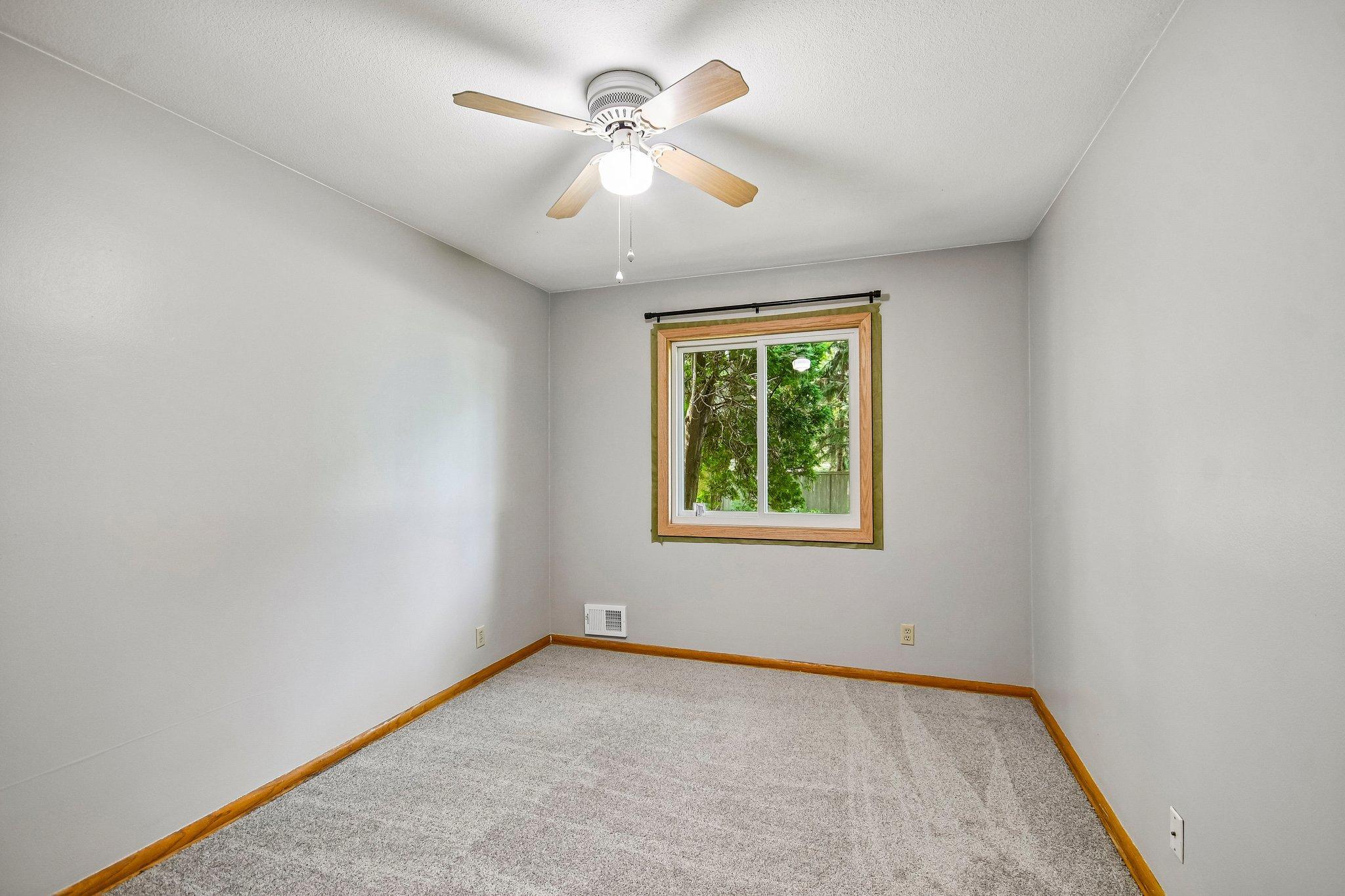 View of Residential at 15606 Minnetonka Boulevard, Minnetonka MN 55345, Minnetonka (13 of 36) - Mike Wilen | Minnesota Team Real Estate