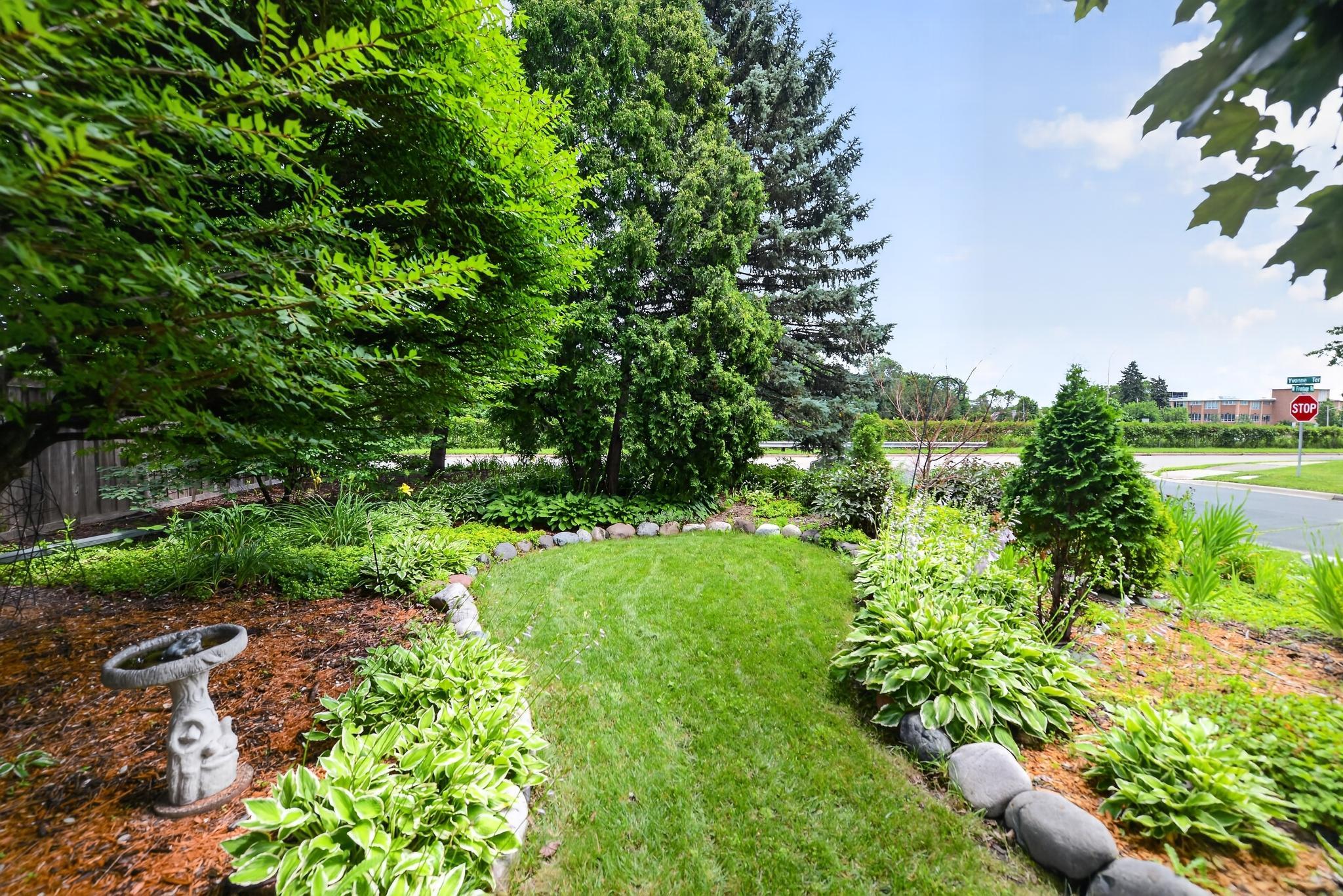 View of Residential at 5004 Yvonne Terrace, Edina MN 55436, Edina (43 of 49) - Mike Wilen | Minnesota Team Real Estate