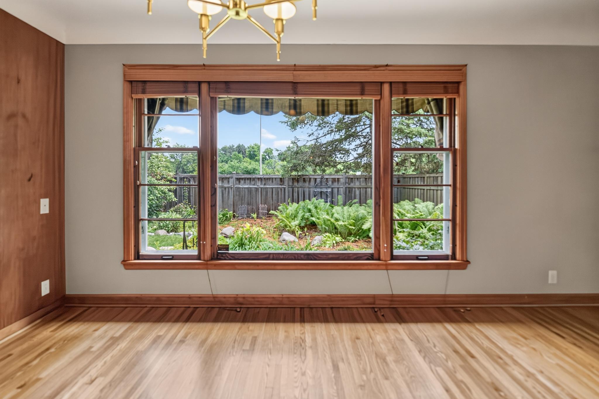 View of Residential at 5004 Yvonne Terrace, Edina MN 55436, Edina (12 of 49) - Mike Wilen | Minnesota Team Real Estate