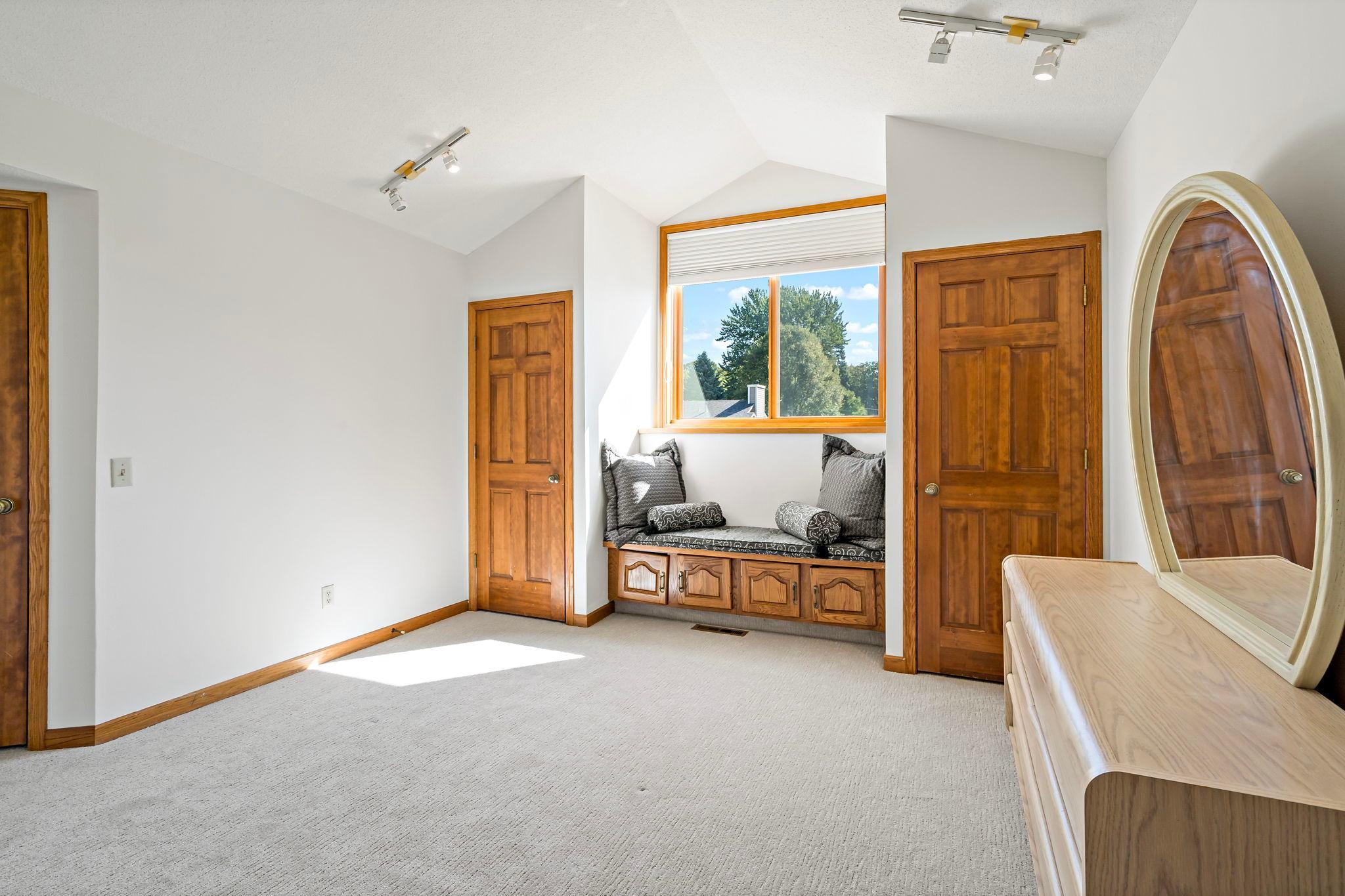 View of Residential at 7600 Eileen Street, Eden Prairie MN 55346, Eden Prairie (50 of 66) - Mike Wilen | Minnesota Team Real Estate