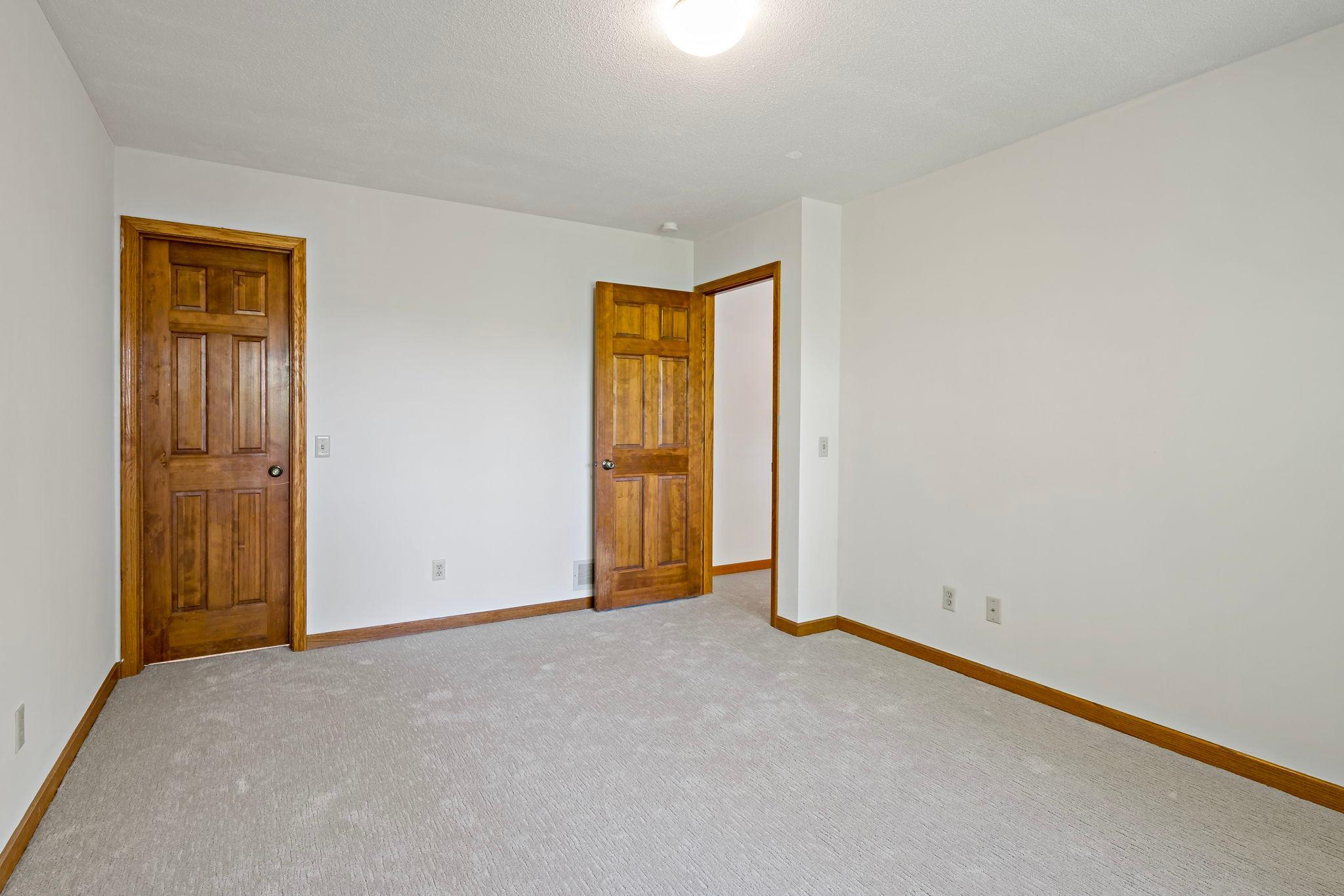 View of Residential at 7600 Eileen Street, Eden Prairie MN 55346, Eden Prairie (40 of 66) - Mike Wilen | Minnesota Team Real Estate
