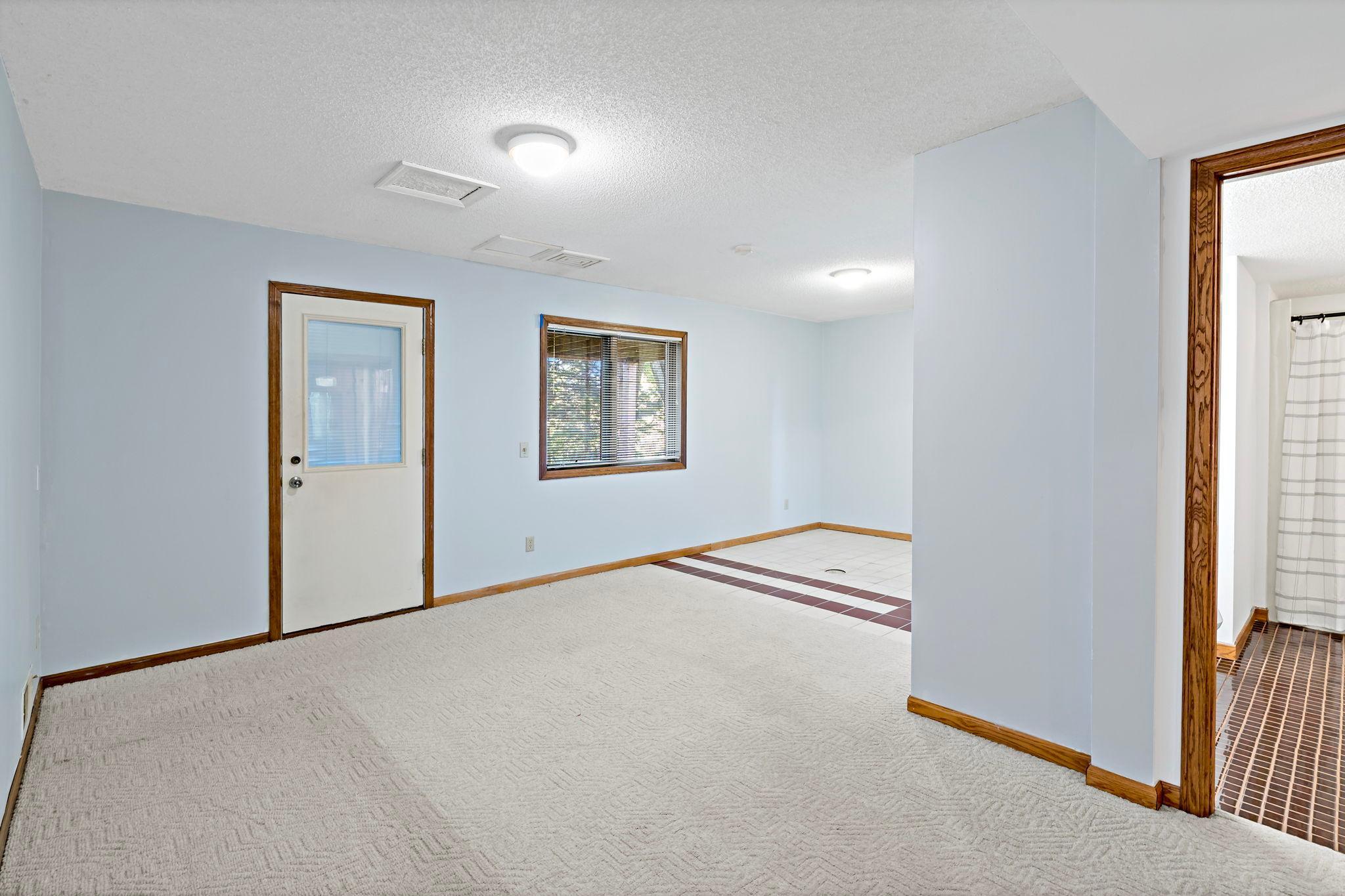 View of Residential at 7600 Eileen Street, Eden Prairie MN 55346, Eden Prairie (33 of 66) - Mike Wilen | Minnesota Team Real Estate