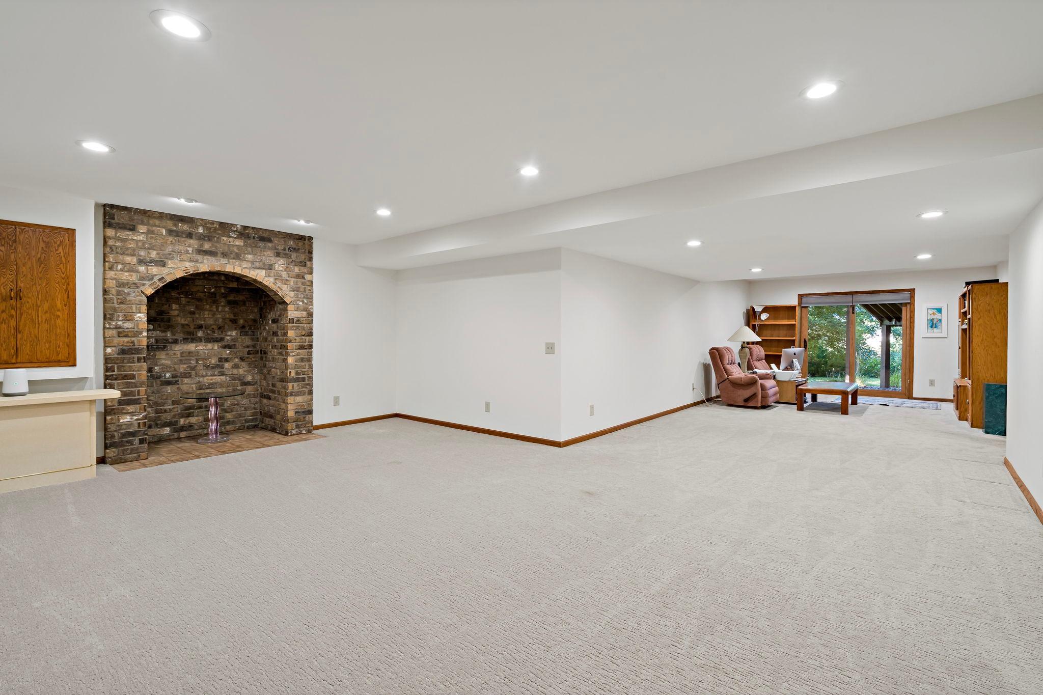 View of Residential at 7600 Eileen Street, Eden Prairie MN 55346, Eden Prairie (28 of 66) - Mike Wilen | Minnesota Team Real Estate