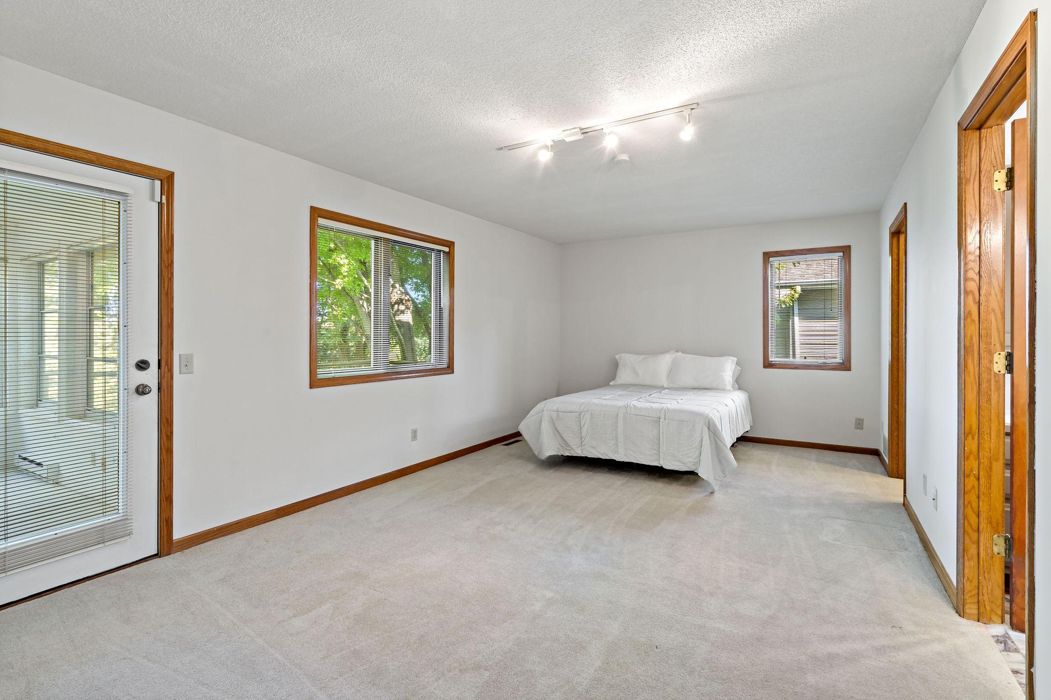 View of Residential at 7600 Eileen Street, Eden Prairie MN 55346, Eden Prairie (17 of 66) - Mike Wilen | Minnesota Team Real Estate