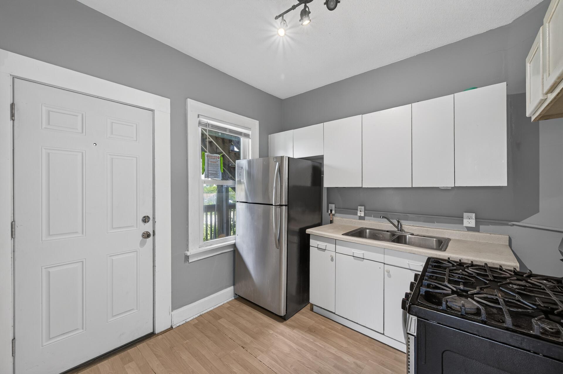 View of Residential Income at 1508 26th Street, Minneapolis MN 55404, Minneapolis (8 of 29) - Mike Wilen | Minnesota Team Real Estate