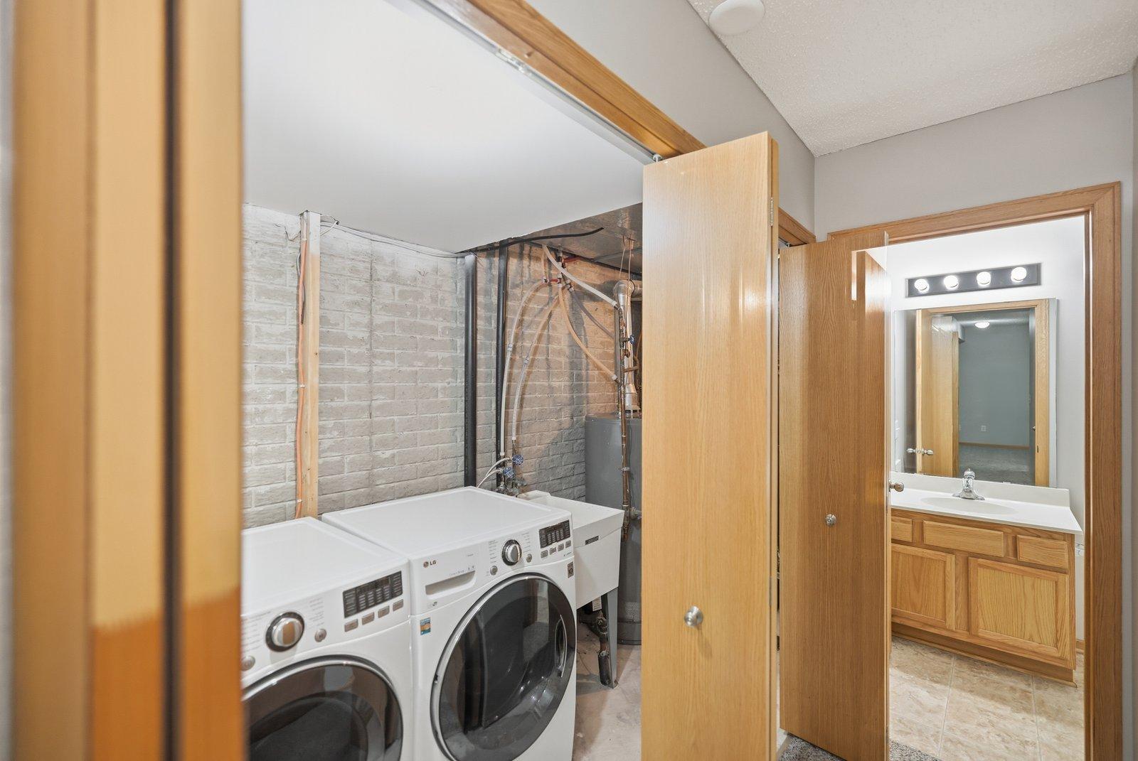 View of Residential at 3045 Cutters Grove Avenue, Anoka MN 55303, Anoka (24 of 35) - Mike Wilen | Minnesota Team Real Estate