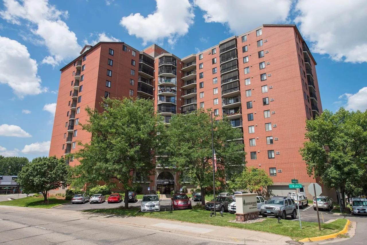 View of Residential at 6500 Woodlake Drive #313, Richfield MN 55423, Richfield - Mike Wilen | Minnesota Team Real Estate