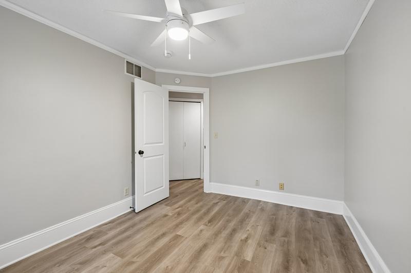 View of Residential at 8440 Bayridge Lane, Bloomington MN 55438, Bloomington (44 of 58) - Mike Wilen | Minnesota Team Real Estate