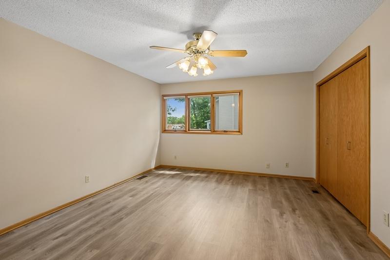 View of Residential at 8440 Bayridge Lane, Bloomington MN 55438, Bloomington (32 of 58) - Mike Wilen | Minnesota Team Real Estate