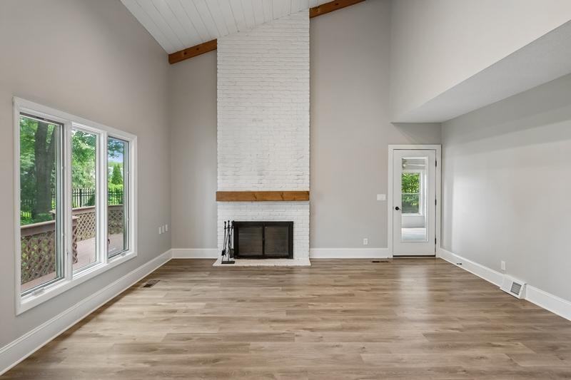 View of Residential at 8440 Bayridge Lane, Bloomington MN 55438, Bloomington (22 of 58) - Mike Wilen | Minnesota Team Real Estate