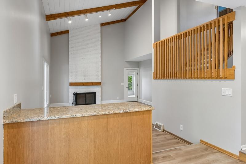View of Residential at 8440 Bayridge Lane, Bloomington MN 55438, Bloomington (21 of 58) - Mike Wilen | Minnesota Team Real Estate