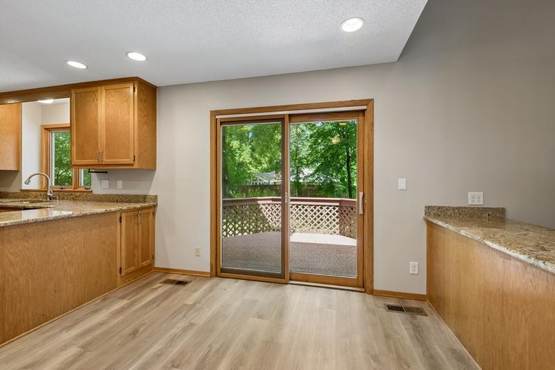 View of Residential at 8440 Bayridge Lane, Bloomington MN 55438, Bloomington (20 of 58) - Mike Wilen | Minnesota Team Real Estate