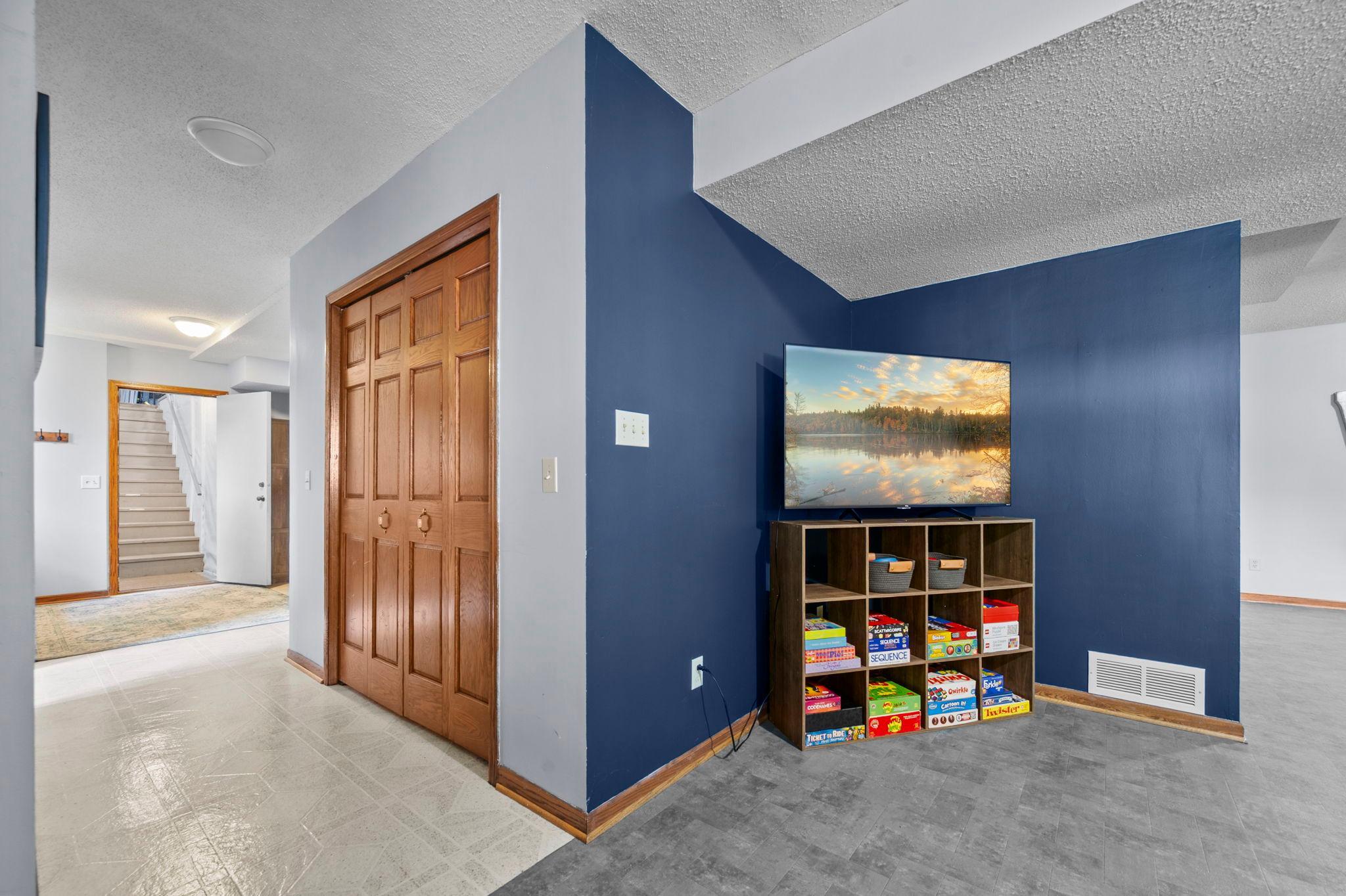 View of Residential at 13959 95th Avenue, Maple Grove MN 55369, Maple Grove (52 of 73) - Mike Wilen | Minnesota Team Real Estate