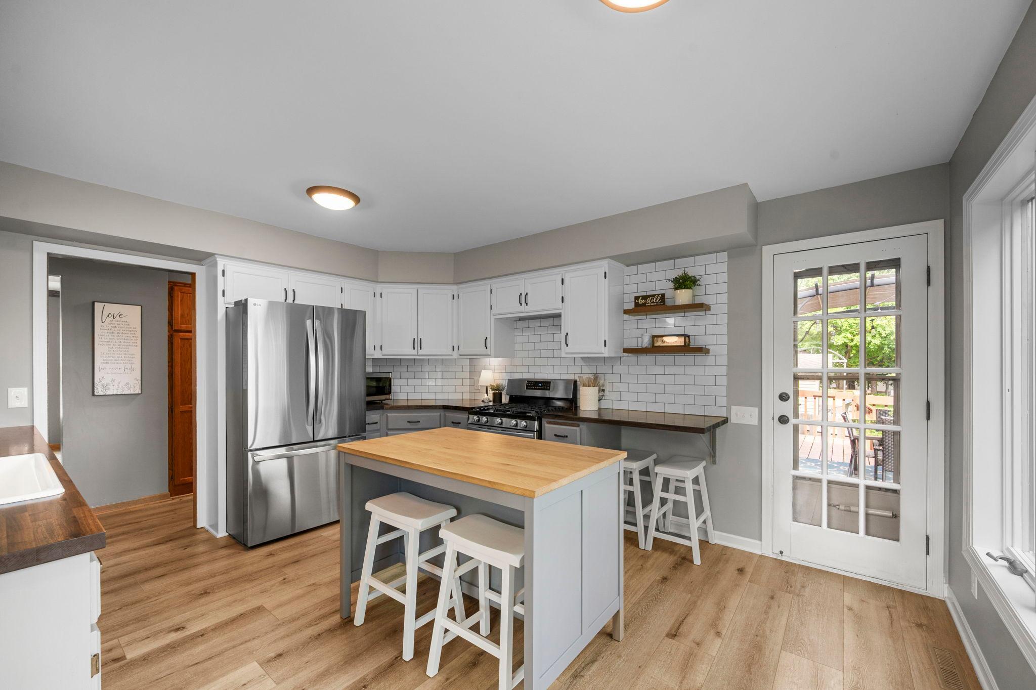 View of Residential at 13959 95th Avenue, Maple Grove MN 55369, Maple Grove (12 of 73) - Mike Wilen | Minnesota Team Real Estate