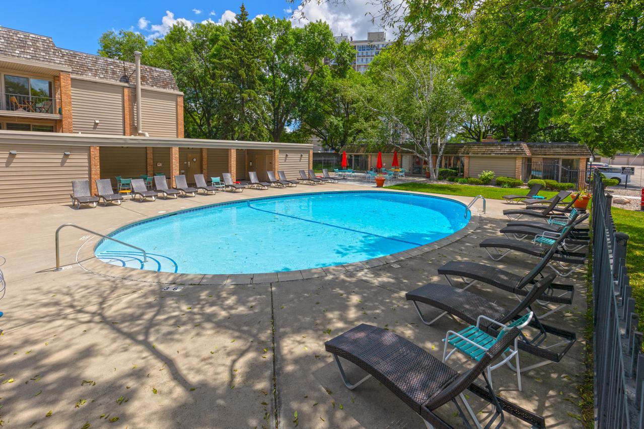 View of Residential at 6328 Barrie Road #3K, Edina MN 55435, Edina (16 of 17) - Mike Wilen | Minnesota Team Real Estate