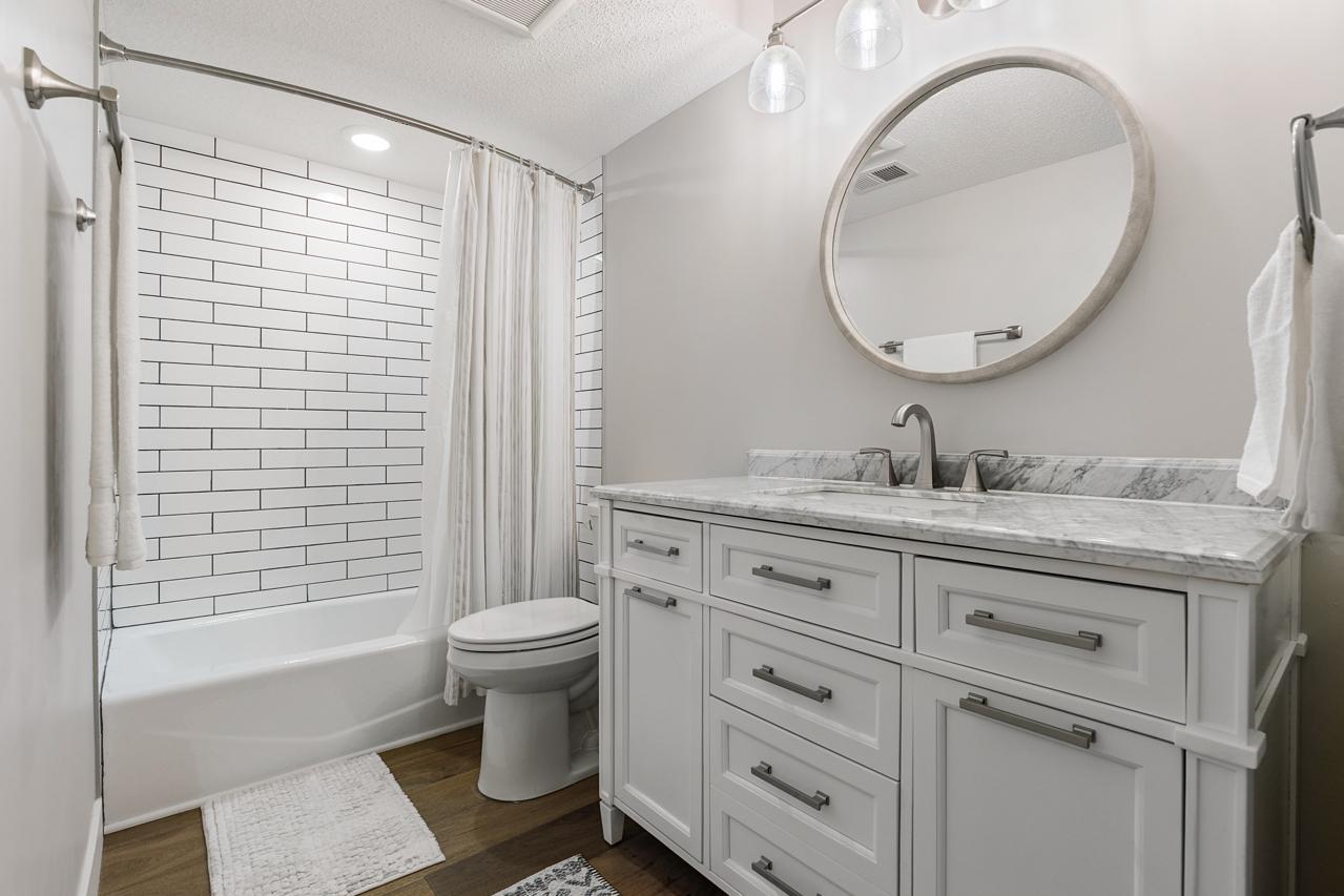 View of Residential at 6328 Barrie Road #3K, Edina MN 55435, Edina (13 of 17) - Mike Wilen | Minnesota Team Real Estate