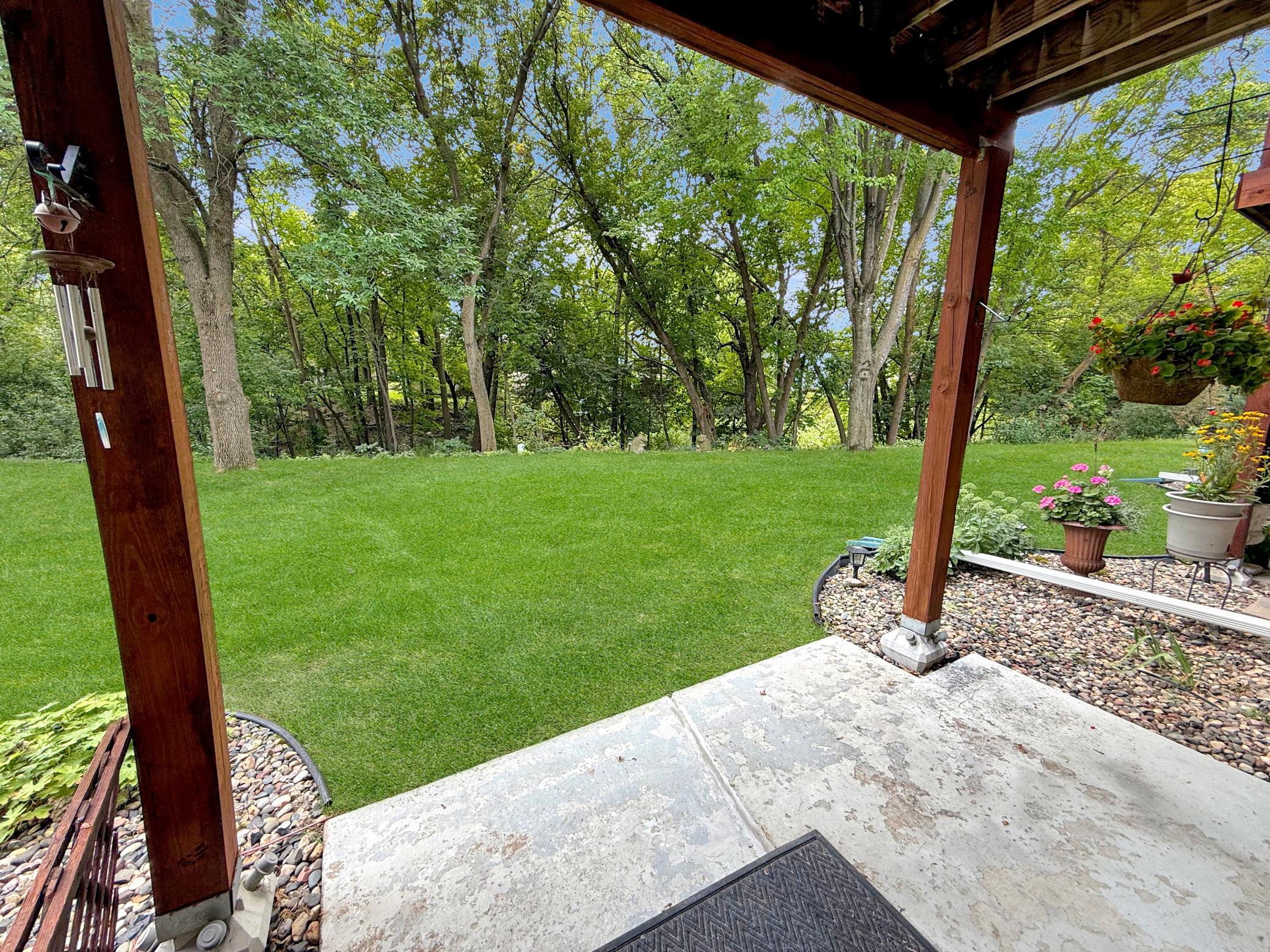 View of Residential at 18516 Creeks Bend Drive, Minnetonka MN 55345, Minnetonka (23 of 25) - Mike Wilen | Minnesota Team Real Estate