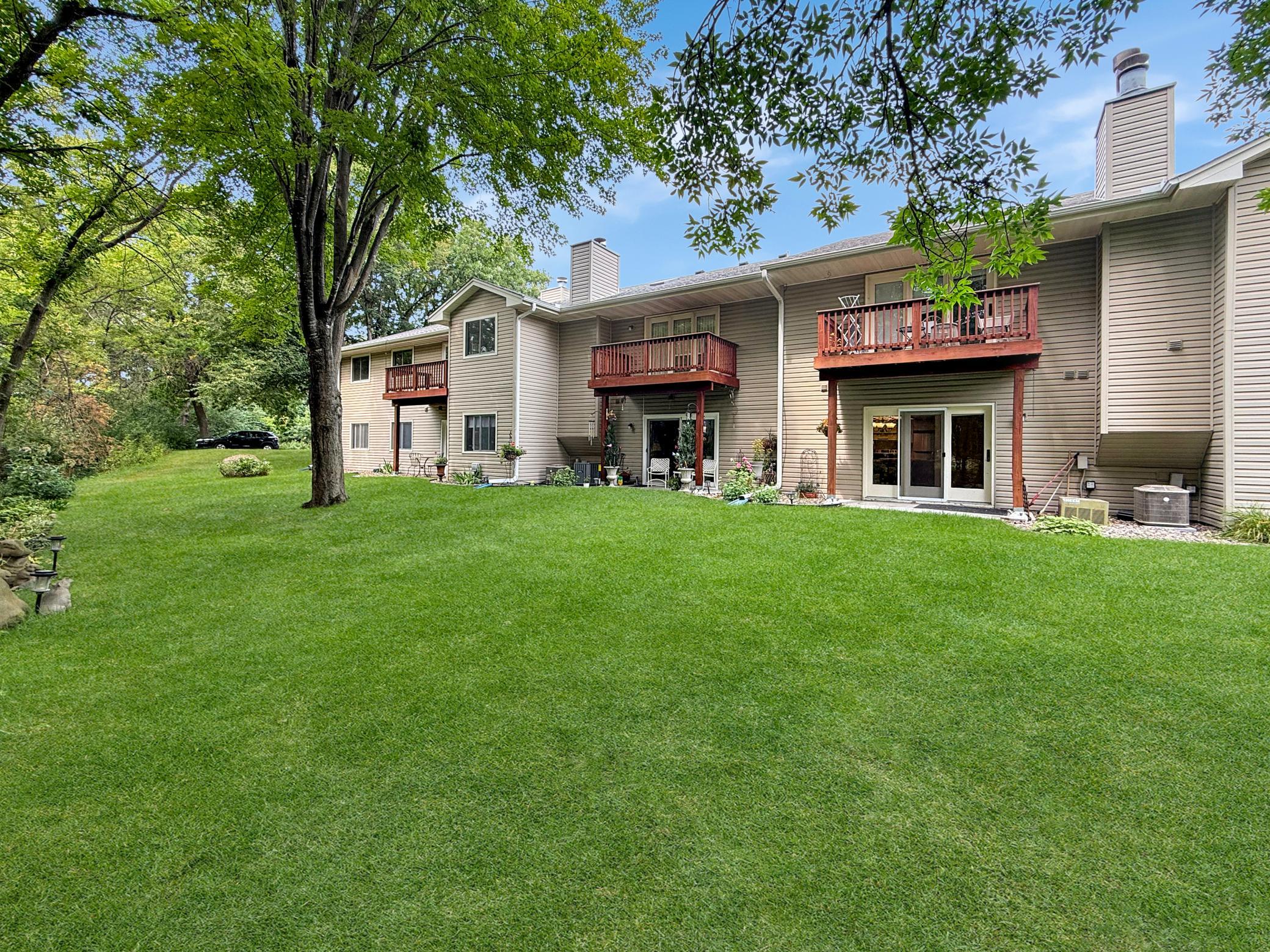 View of Residential at 18516 Creeks Bend Drive, Minnetonka MN 55345, Minnetonka (24 of 25) - Mike Wilen | Minnesota Team Real Estate