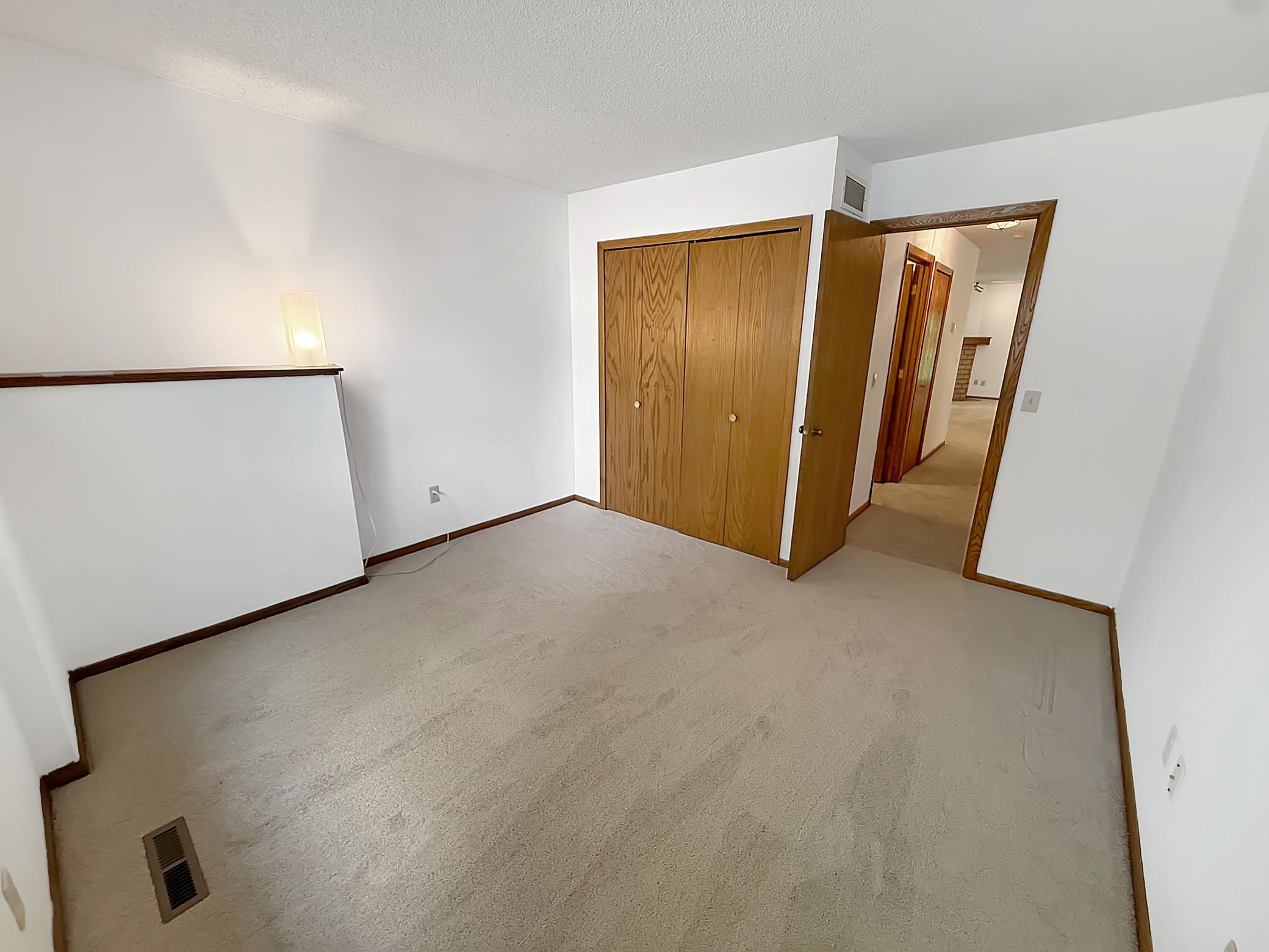 View of Residential at 18516 Creeks Bend Drive, Minnetonka MN 55345, Minnetonka (14 of 25) - Mike Wilen | Minnesota Team Real Estate