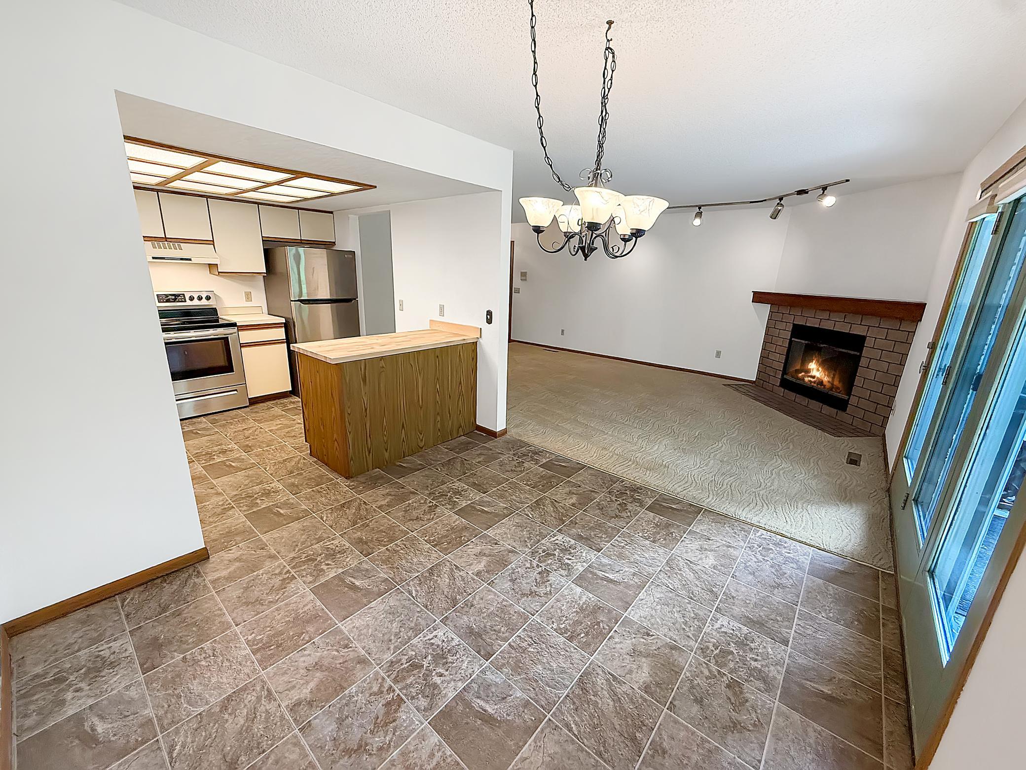 View of Residential at 18516 Creeks Bend Drive, Minnetonka MN 55345, Minnetonka (4 of 25) - Mike Wilen | Minnesota Team Real Estate