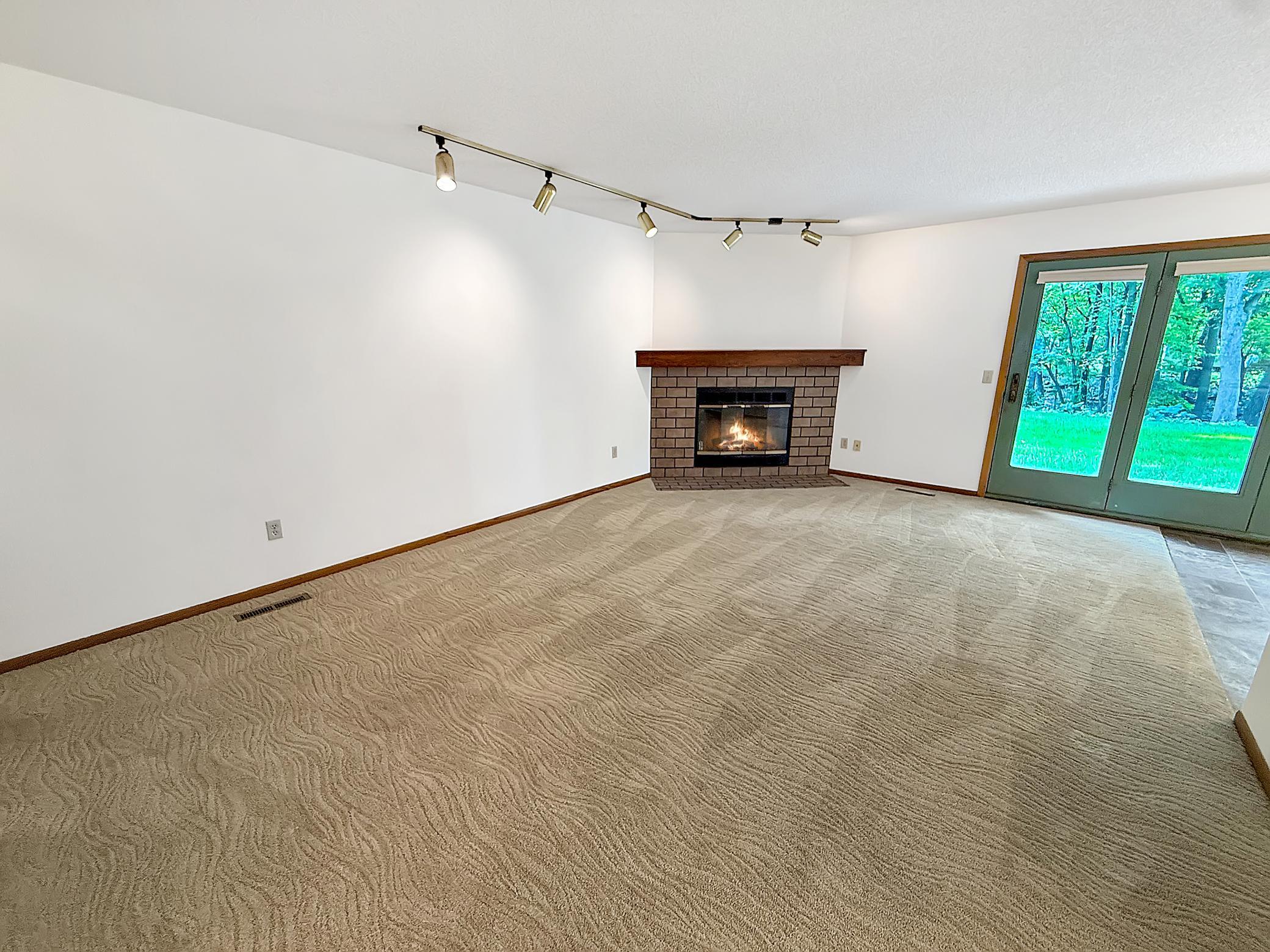 View of Residential at 18516 Creeks Bend Drive, Minnetonka MN 55345, Minnetonka (10 of 25) - Mike Wilen | Minnesota Team Real Estate