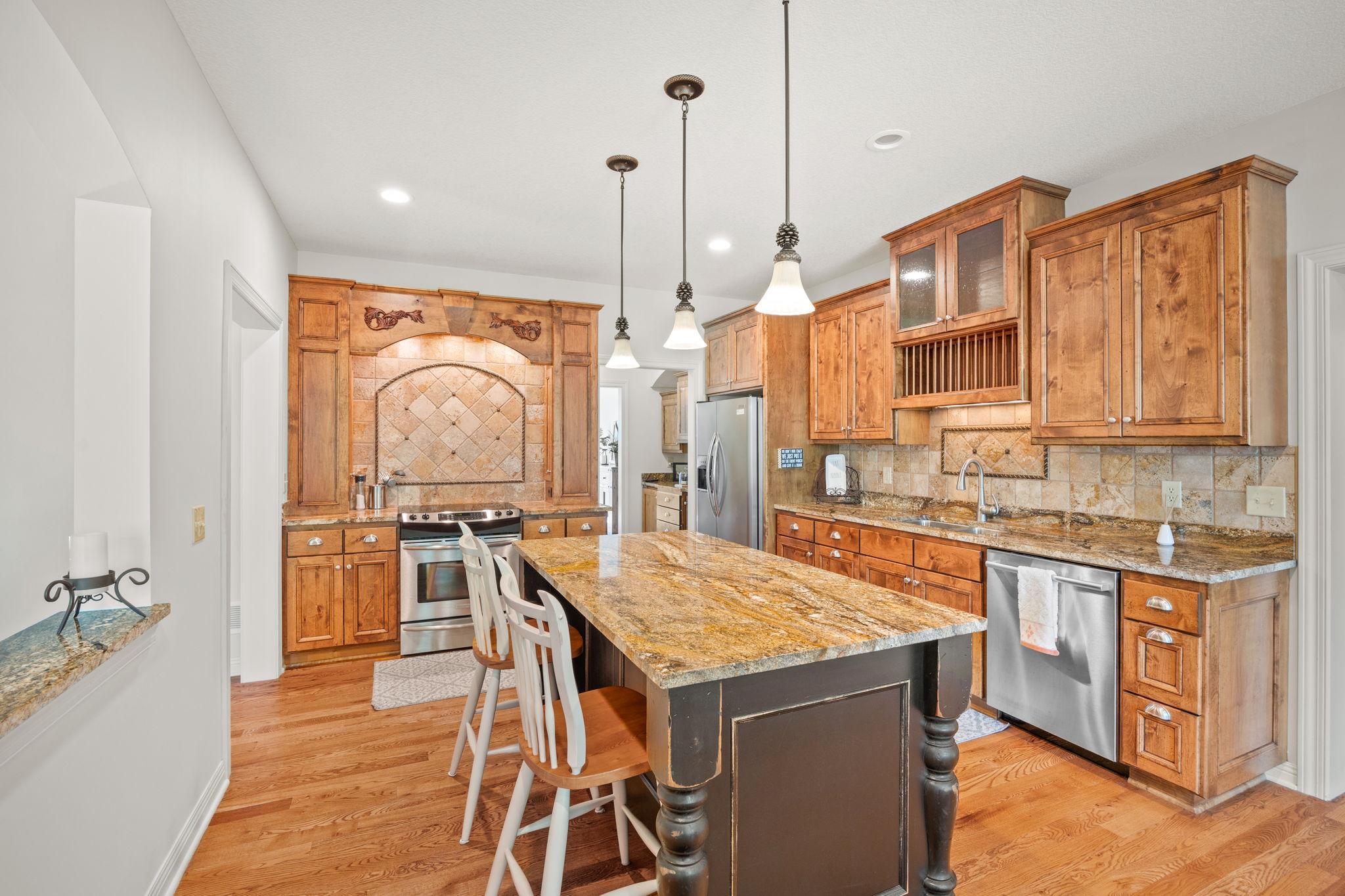 View of Residential at 11668 Laketowne Drive, Albertville MN 55301, Albertville (9 of 42) - Mike Wilen | Minnesota Team Real Estate