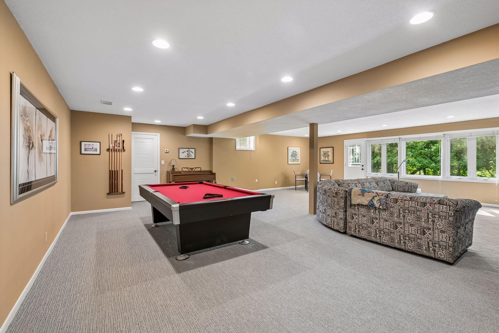 View of Residential at 2516 Monterey Avenue, Saint Louis Park MN 55416, Saint Louis Park (24 of 38) - Mike Wilen | Minnesota Team Real Estate