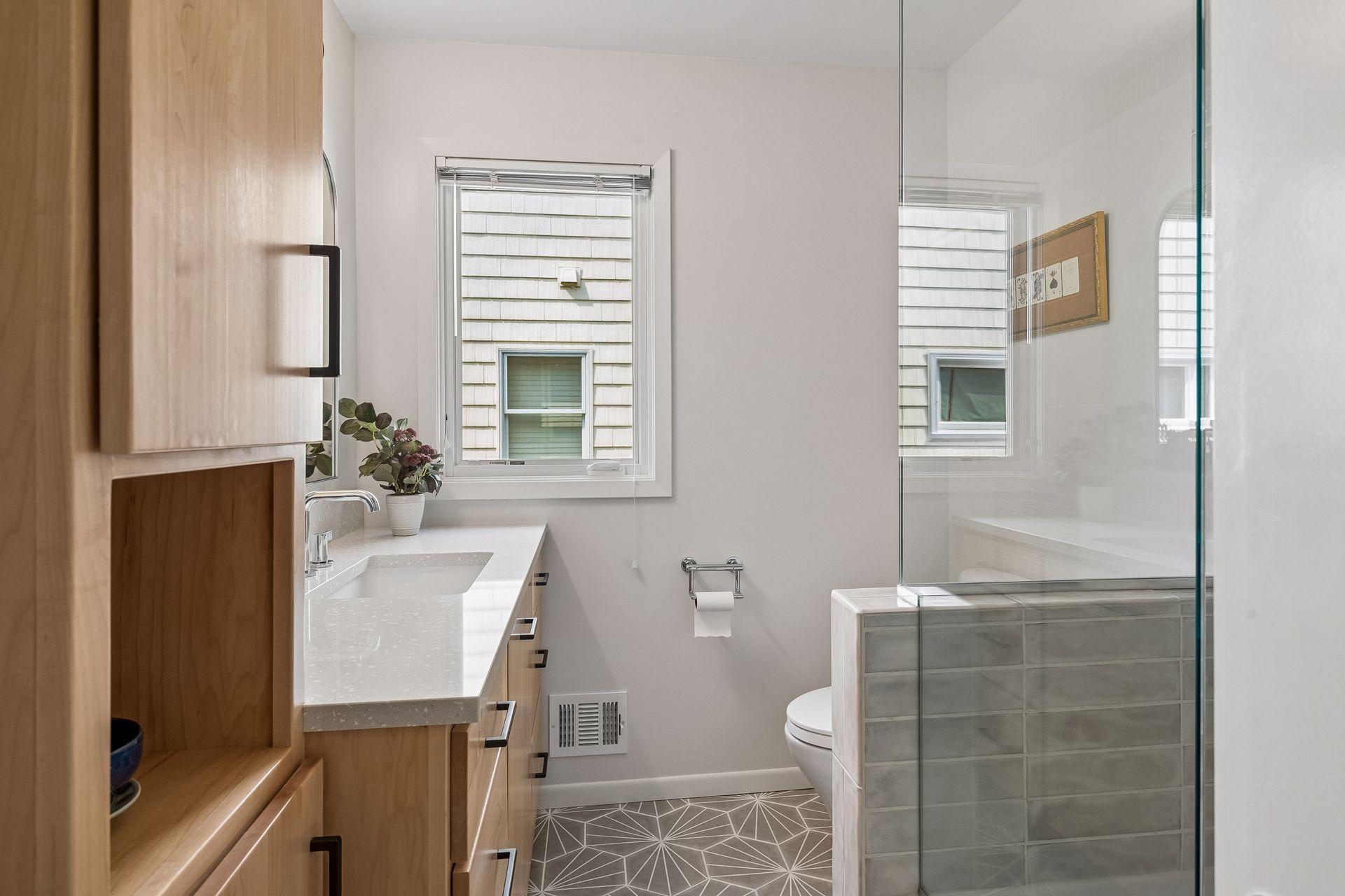 View of Residential at 2516 Monterey Avenue, Saint Louis Park MN 55416, Saint Louis Park (22 of 38) - Mike Wilen | Minnesota Team Real Estate