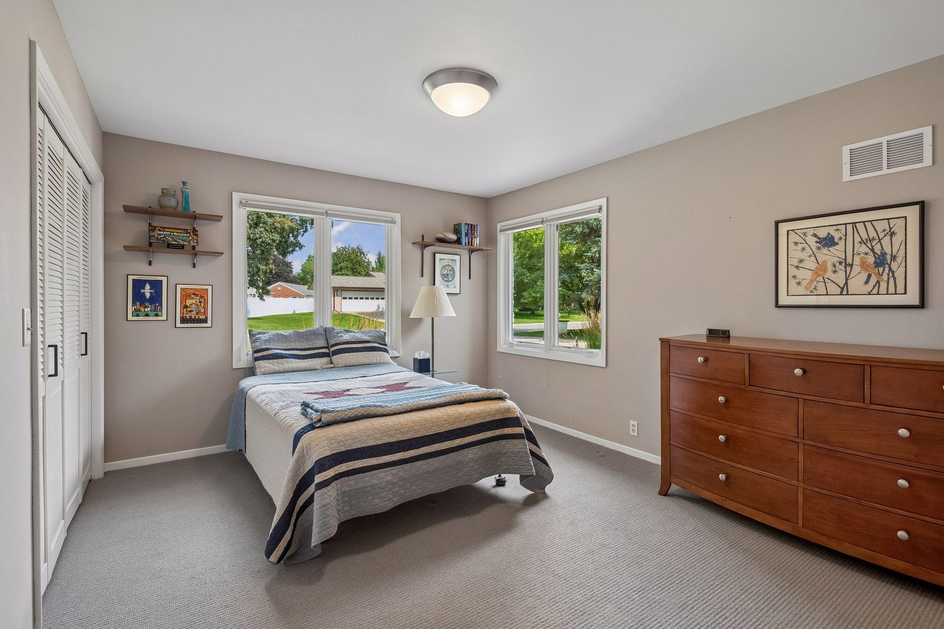 View of Residential at 2516 Monterey Avenue, Saint Louis Park MN 55416, Saint Louis Park (21 of 38) - Mike Wilen | Minnesota Team Real Estate
