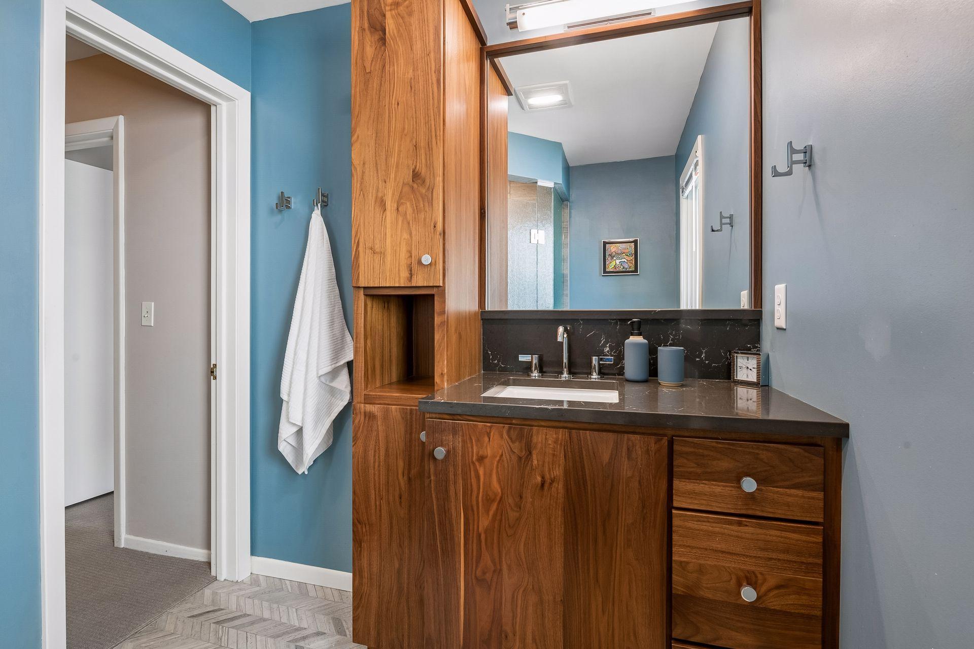 View of Residential at 2516 Monterey Avenue, Saint Louis Park MN 55416, Saint Louis Park (17 of 38) - Mike Wilen | Minnesota Team Real Estate