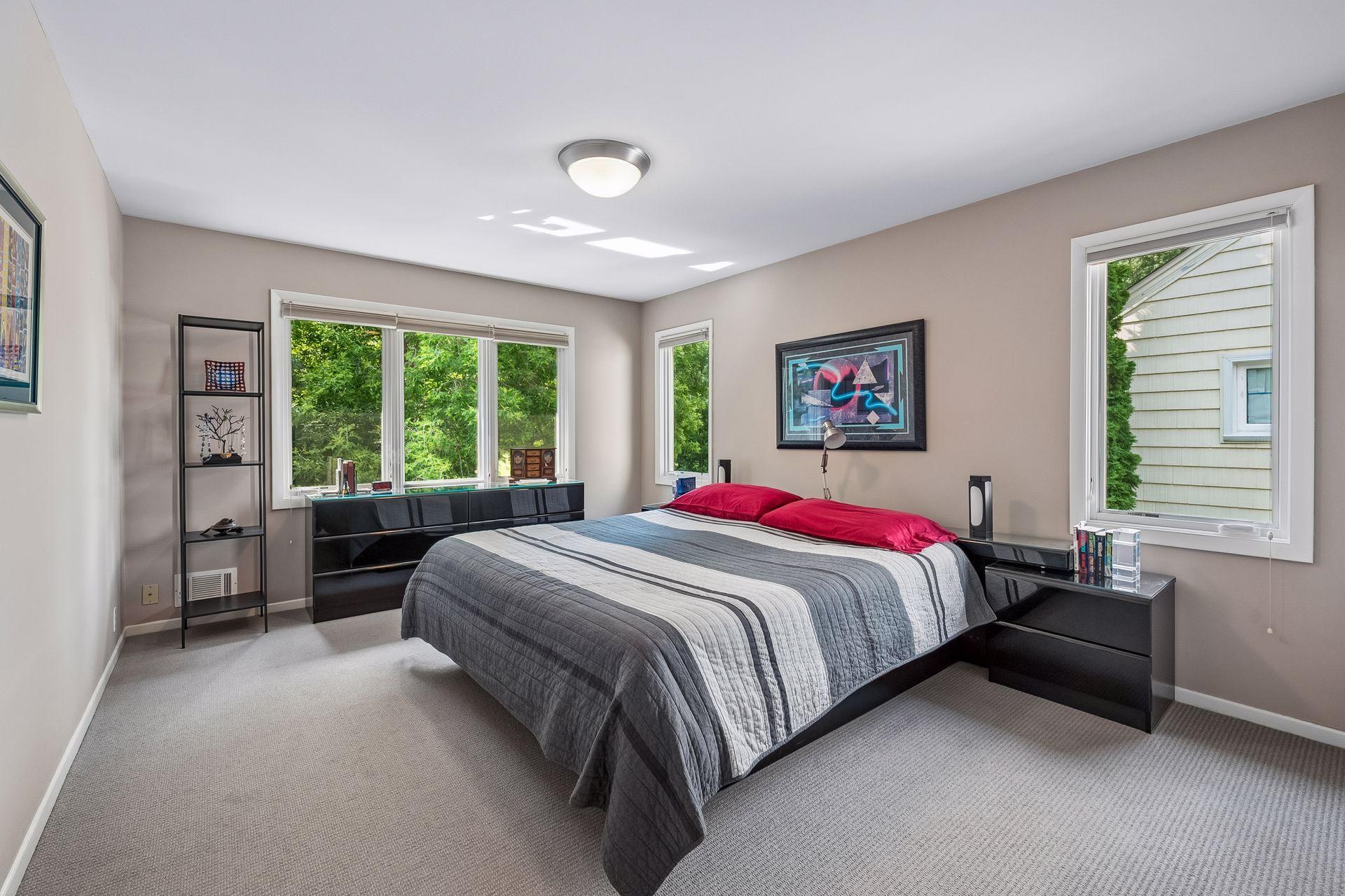 View of Residential at 2516 Monterey Avenue, Saint Louis Park MN 55416, Saint Louis Park (16 of 38) - Mike Wilen | Minnesota Team Real Estate