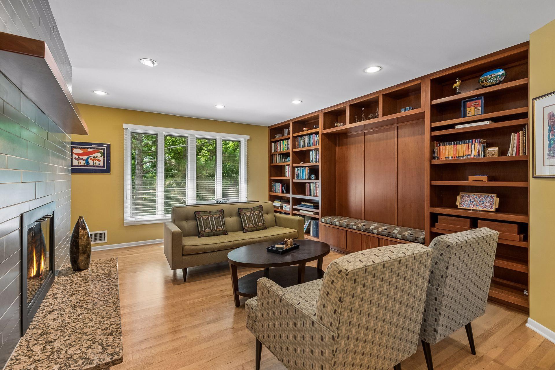 View of Residential at 2516 Monterey Avenue, Saint Louis Park MN 55416, Saint Louis Park (10 of 38) - Mike Wilen | Minnesota Team Real Estate