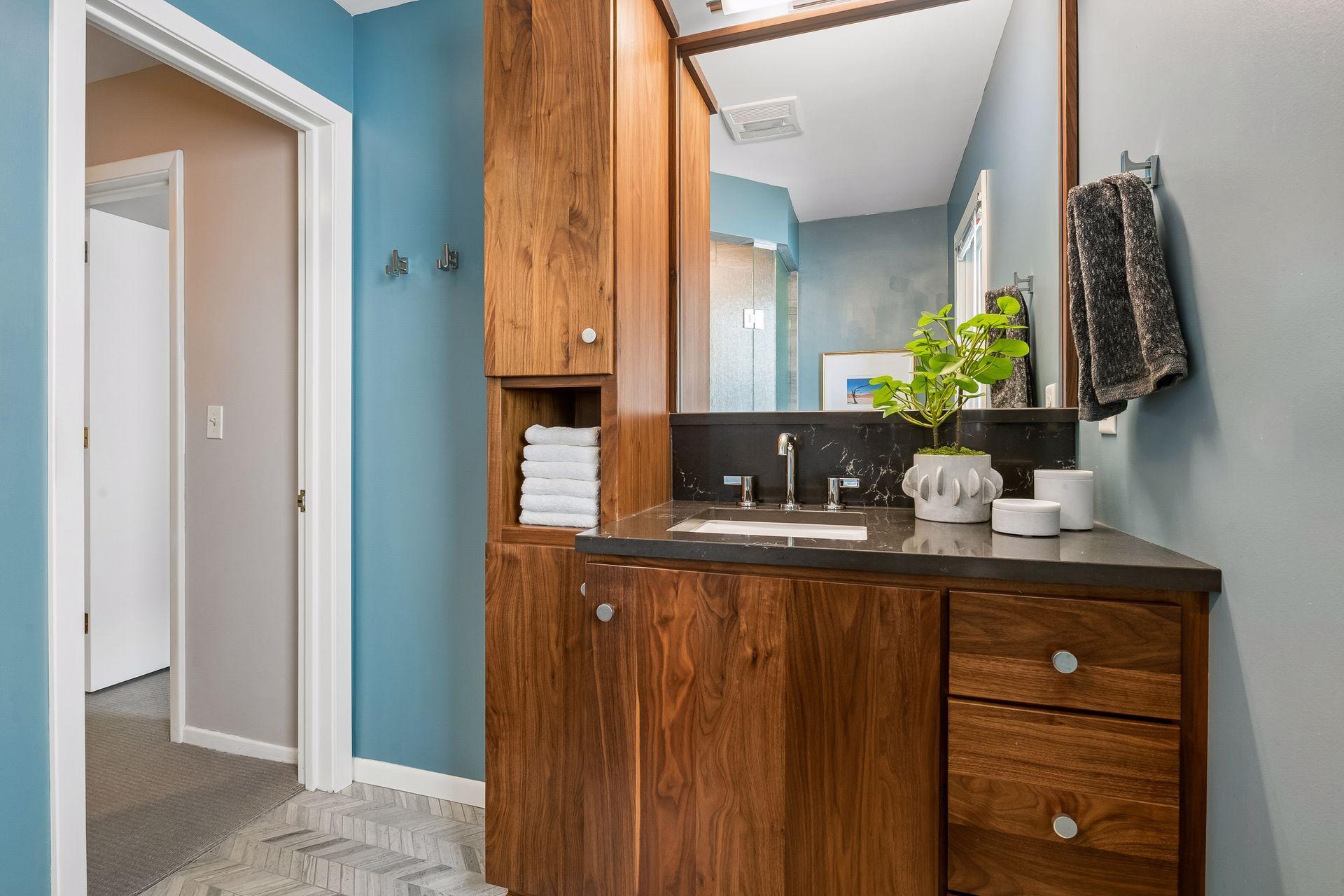 View of Residential at 2516 Monterey Avenue, Saint Louis Park MN 55416, Saint Louis Park (23 of 40) - Mike Wilen | Minnesota Team Real Estate