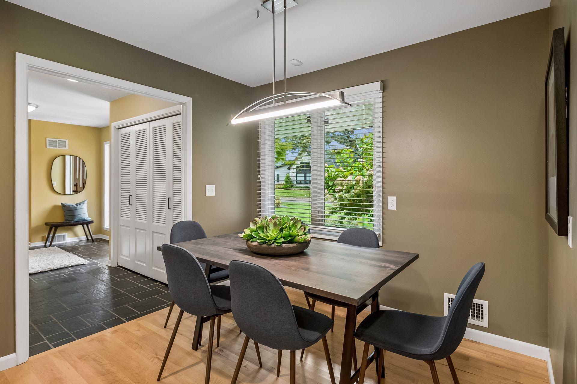 View of Residential at 2516 Monterey Avenue, Saint Louis Park MN 55416, Saint Louis Park (17 of 40) - Mike Wilen | Minnesota Team Real Estate