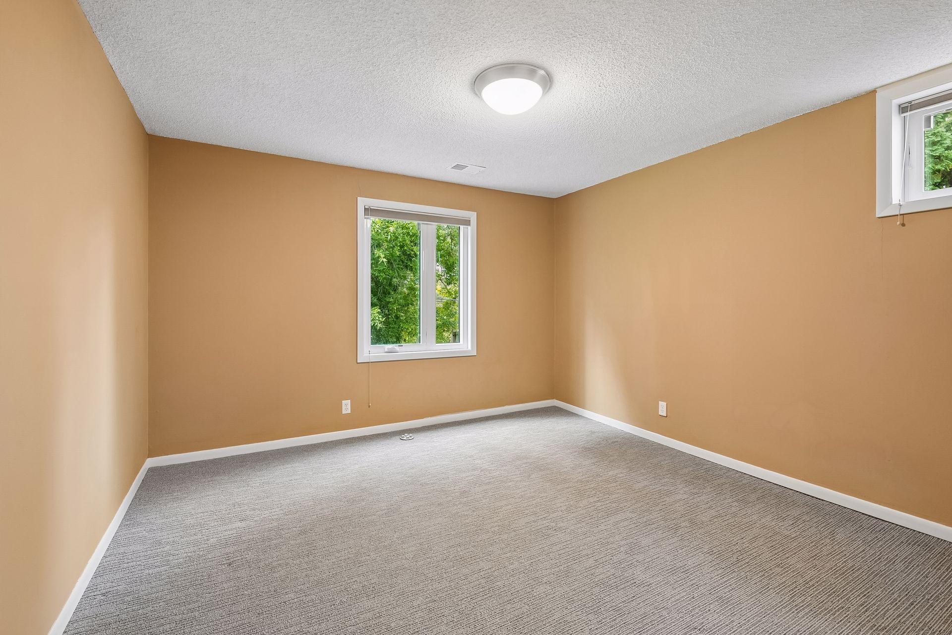 View of Residential at 2516 Monterey Avenue, Saint Louis Park MN 55416, Saint Louis Park (34 of 40) - Mike Wilen | Minnesota Team Real Estate