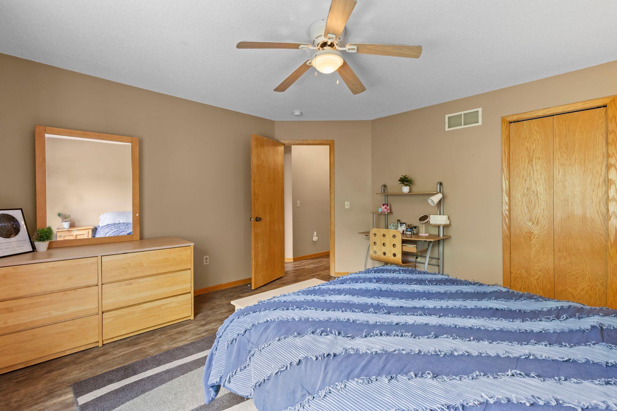 View of Residential at 15345 Greenhaven Lane #111, Burnsville MN 55306, Burnsville (22 of 24) - Mike Wilen | Minnesota Team Real Estate