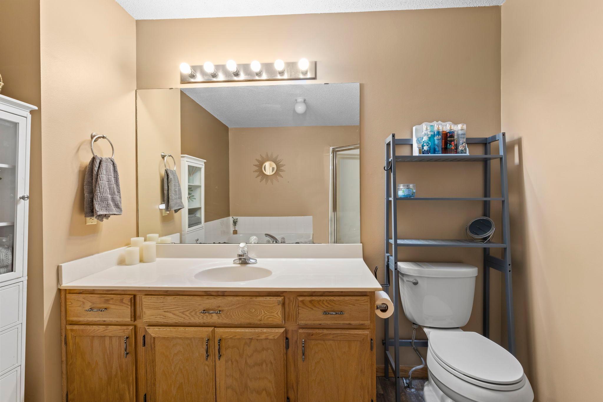 View of Residential at 15345 Greenhaven Lane #111, Burnsville MN 55306, Burnsville (18 of 24) - Mike Wilen | Minnesota Team Real Estate