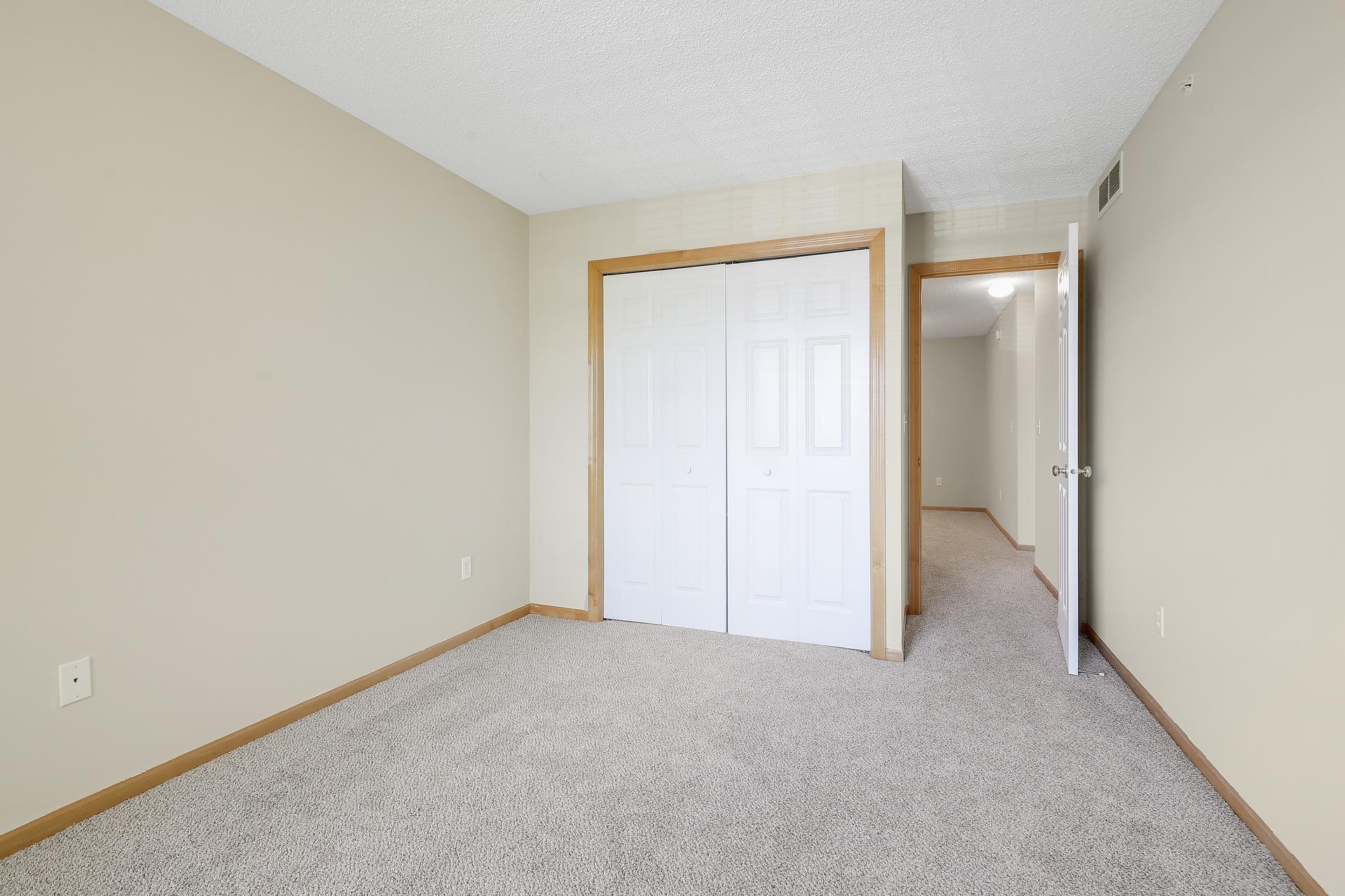 View of Residential at 8014 Golden Valley Road, Golden Valley MN 55427, Golden Valley (22 of 34) - Mike Wilen | Minnesota Team Real Estate