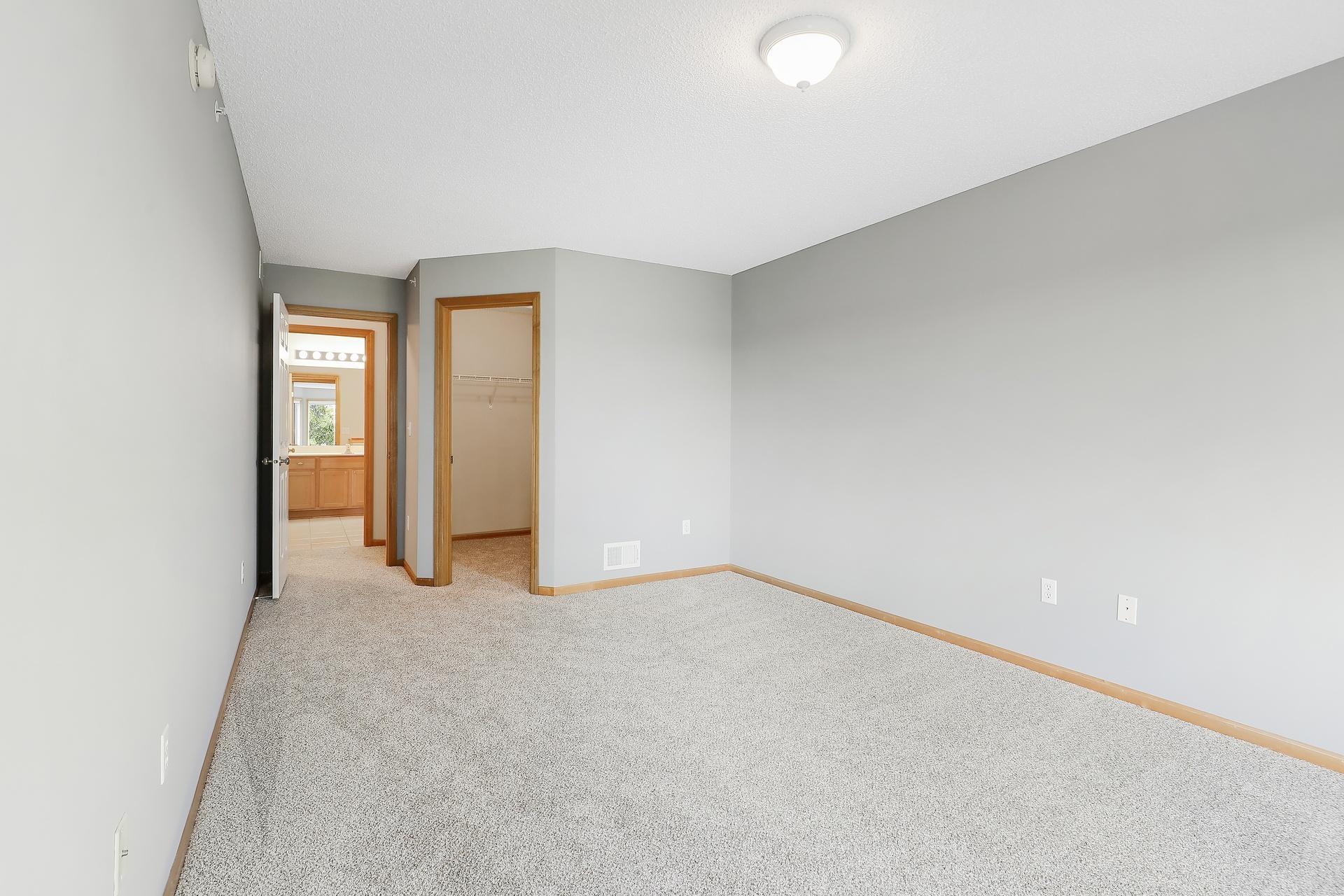 View of Residential at 8014 Golden Valley Road, Golden Valley MN 55427, Golden Valley (17 of 34) - Mike Wilen | Minnesota Team Real Estate