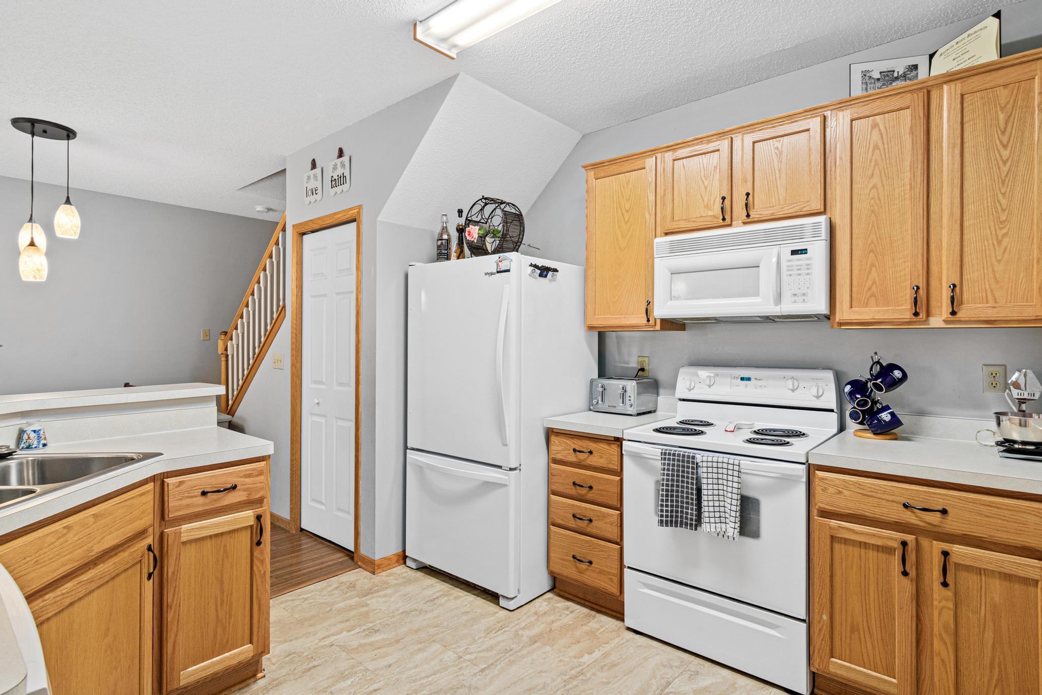 View of Residential at 1947 Bluestem Lane, Shoreview MN 55126, Shoreview (5 of 16) - Mike Wilen | Minnesota Team Real Estate