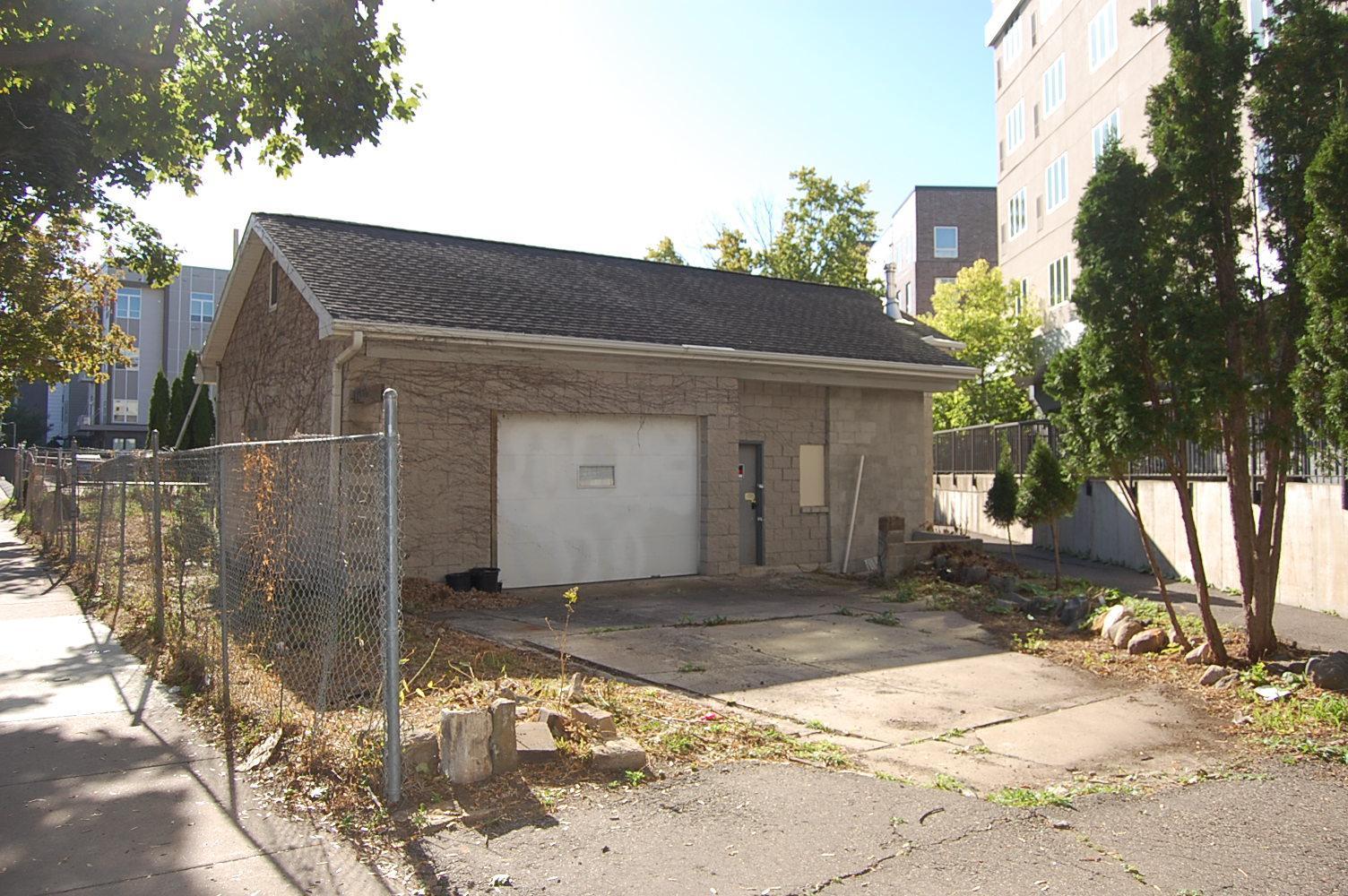 View of Land at 2530 Essex Street, Minneapolis MN 55414, Minneapolis (4 of 4) - Mike Wilen | Minnesota Team Real Estate