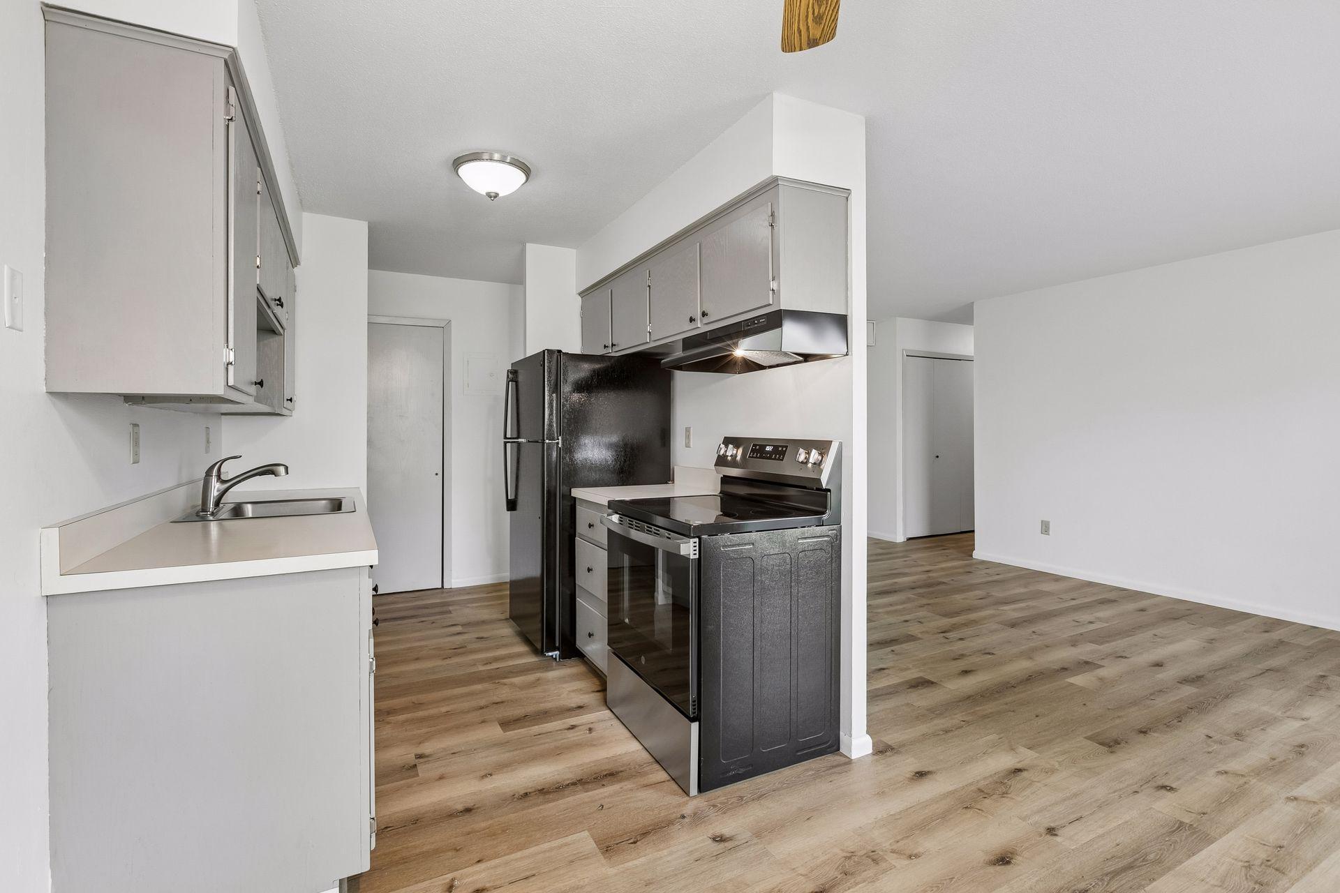 View of Residential at 911 7th Street #3, Hopkins MN 55343, Hopkins (9 of 28) - Mike Wilen | Minnesota Team Real Estate