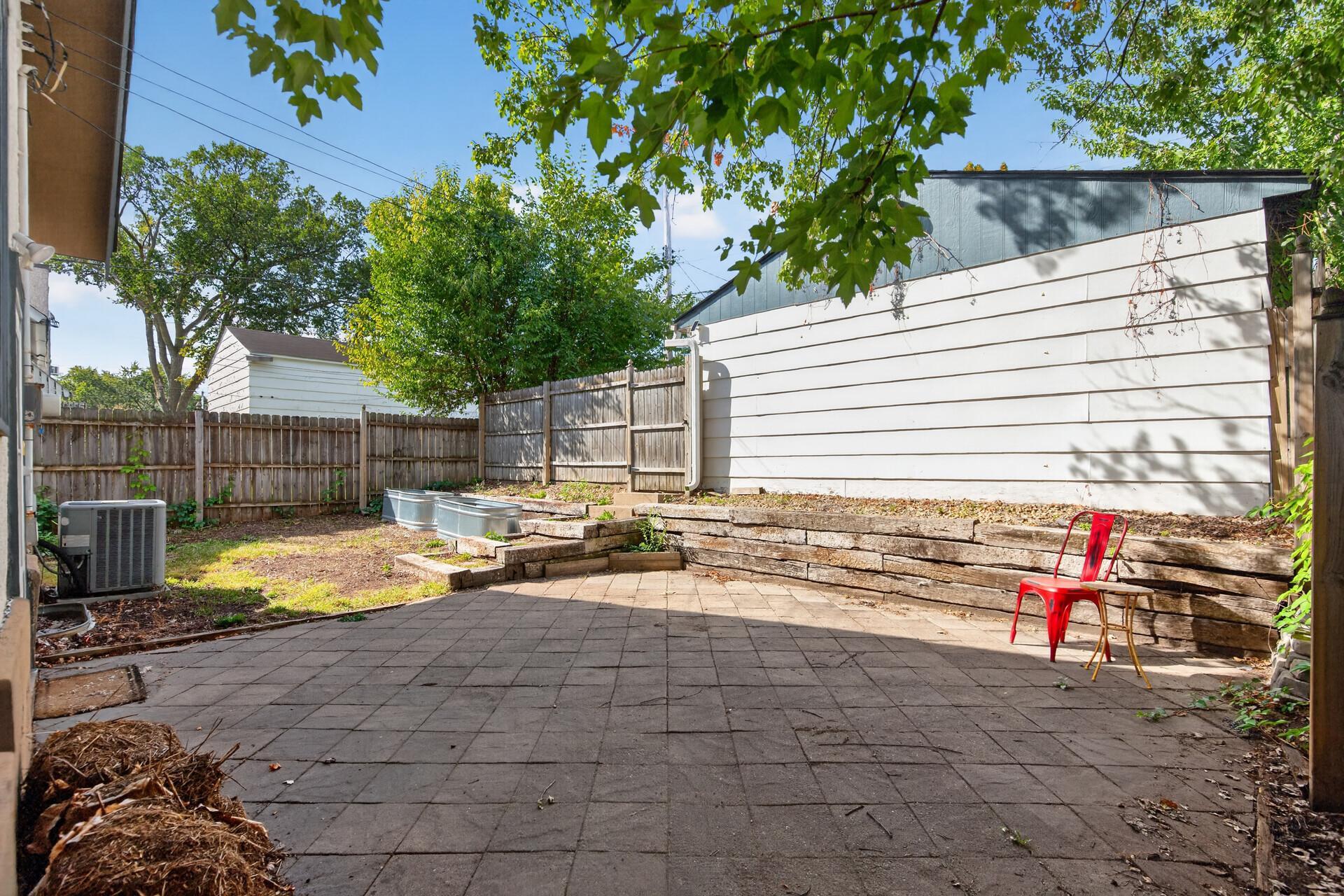 View of Residential at 4124 Chicago Avenue, Minneapolis MN 55407, Minneapolis (43 of 49) - Mike Wilen | Minnesota Team Real Estate