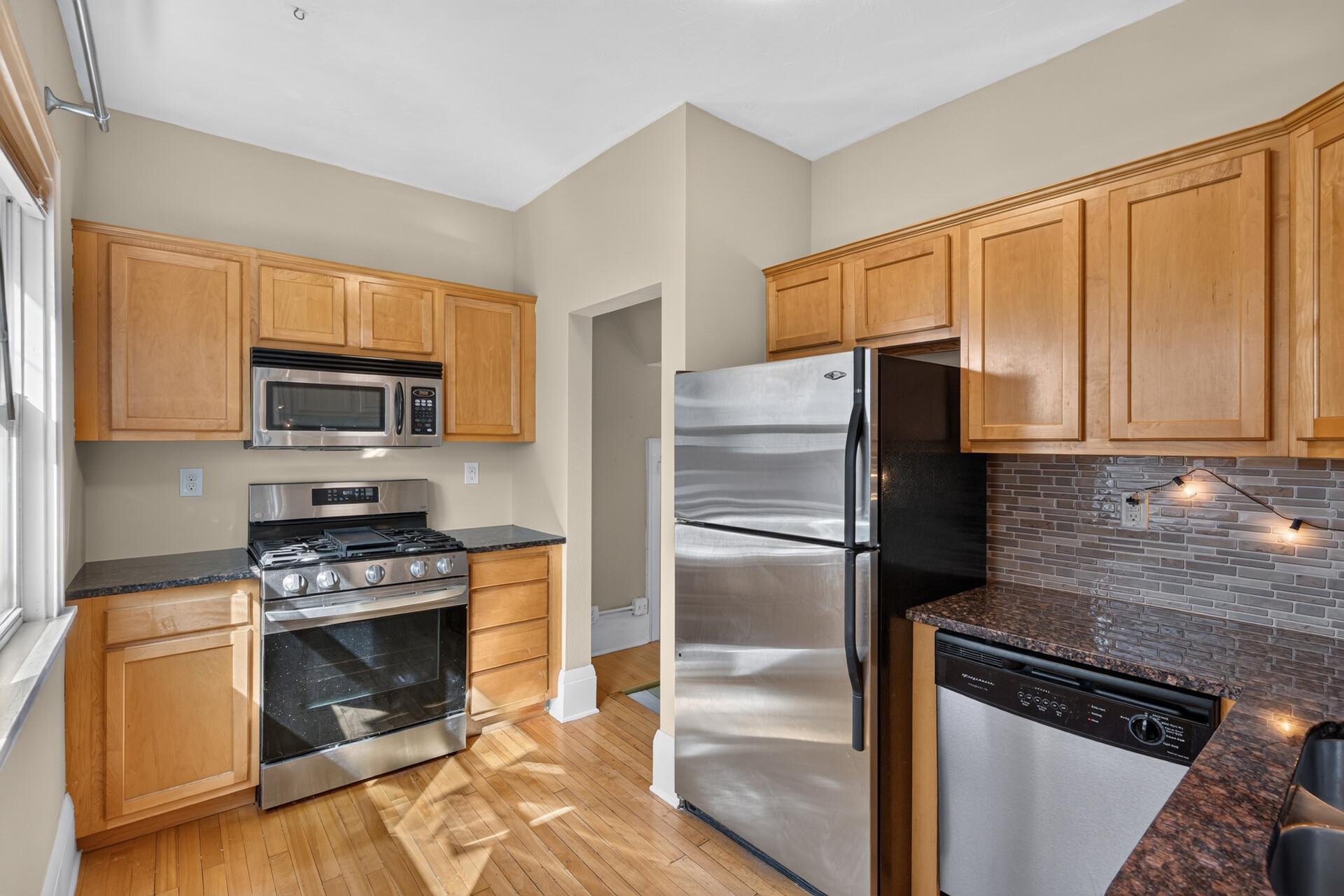 View of Residential at 4124 Chicago Avenue, Minneapolis MN 55407, Minneapolis (15 of 49) - Mike Wilen | Minnesota Team Real Estate