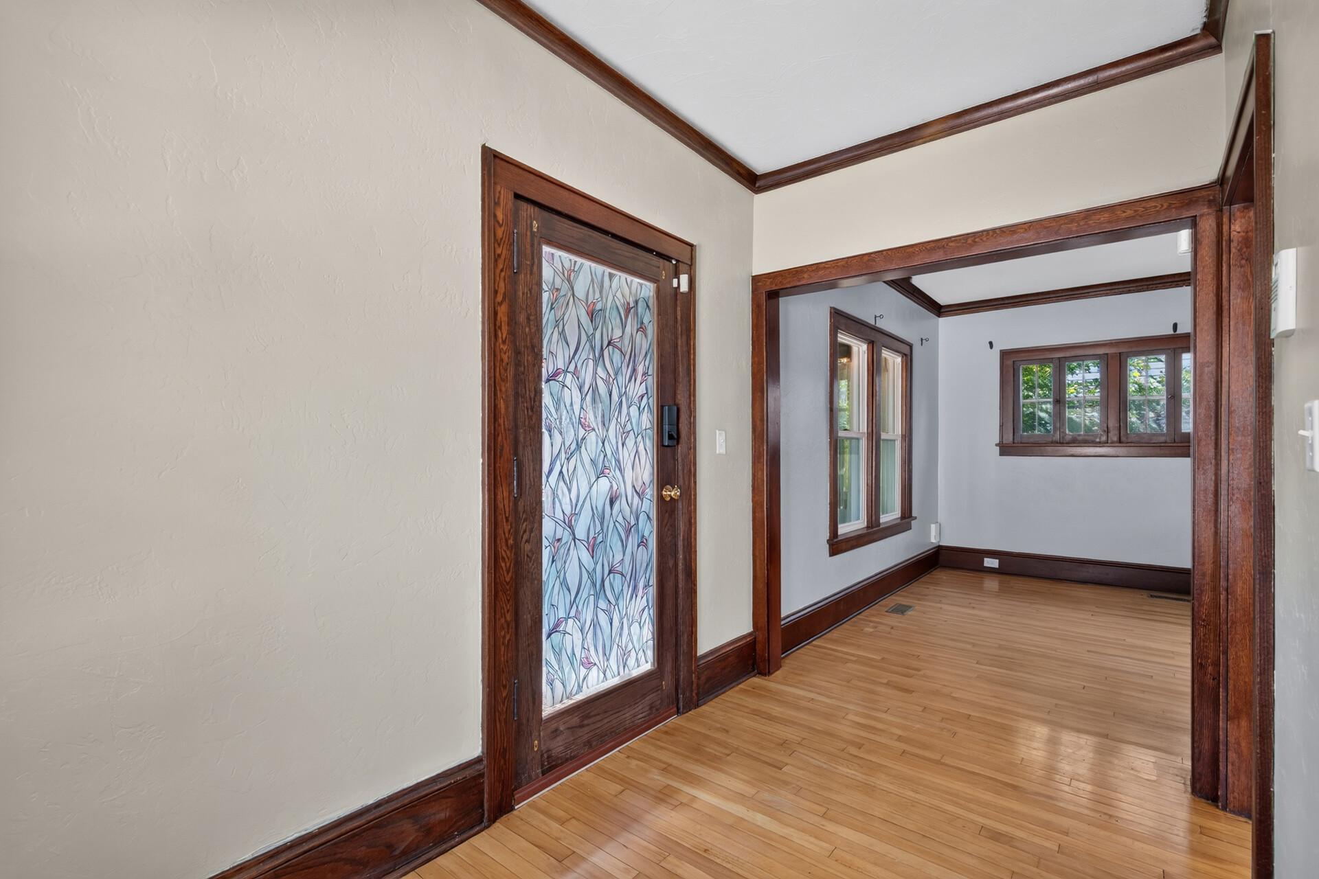 View of Residential at 4124 Chicago Avenue, Minneapolis MN 55407, Minneapolis (7 of 49) - Mike Wilen | Minnesota Team Real Estate
