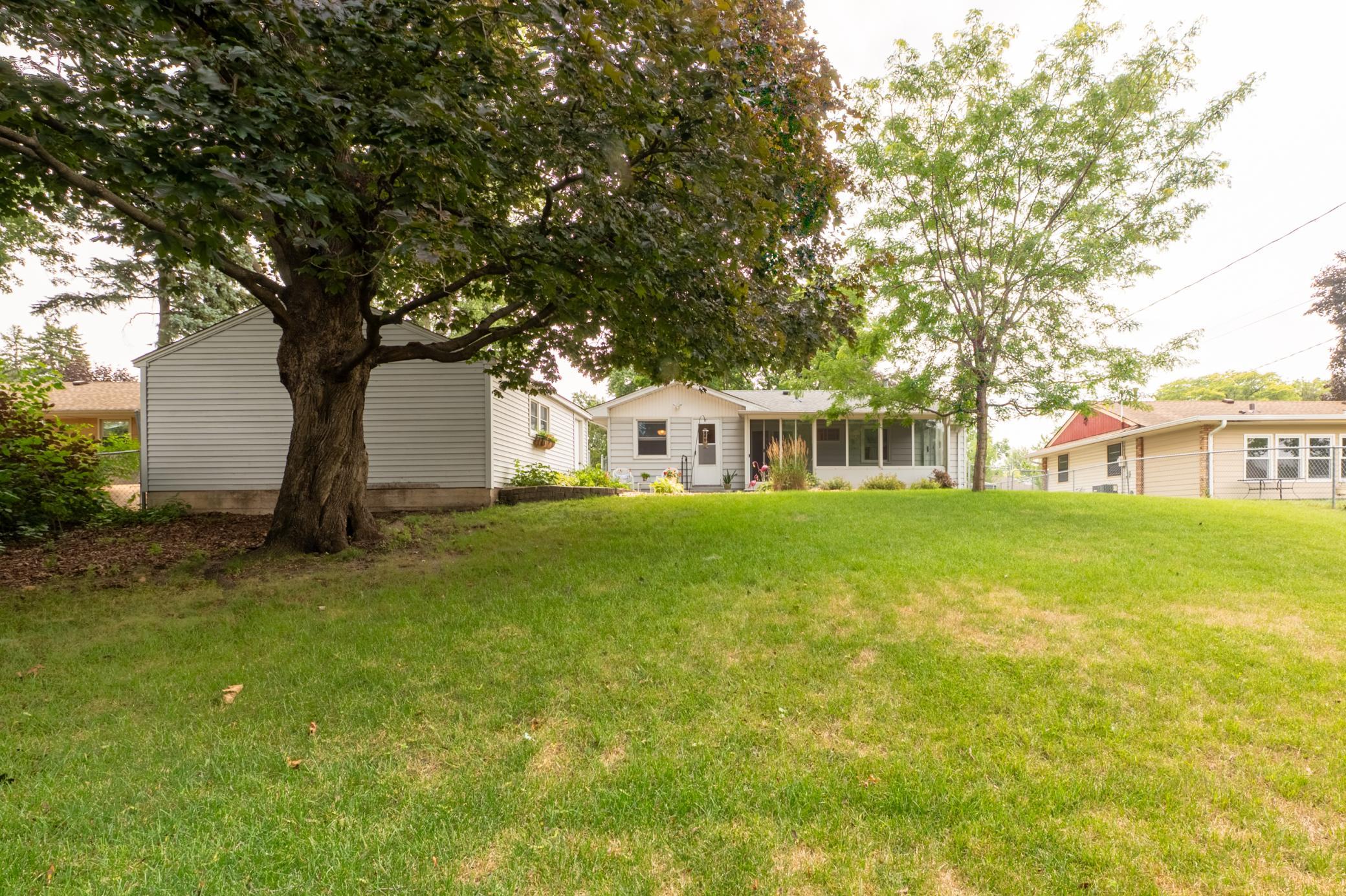 View of Residential at 671 58th Avenue, Fridley MN 55432, Fridley (26 of 38) - Mike Wilen | Minnesota Team Real Estate